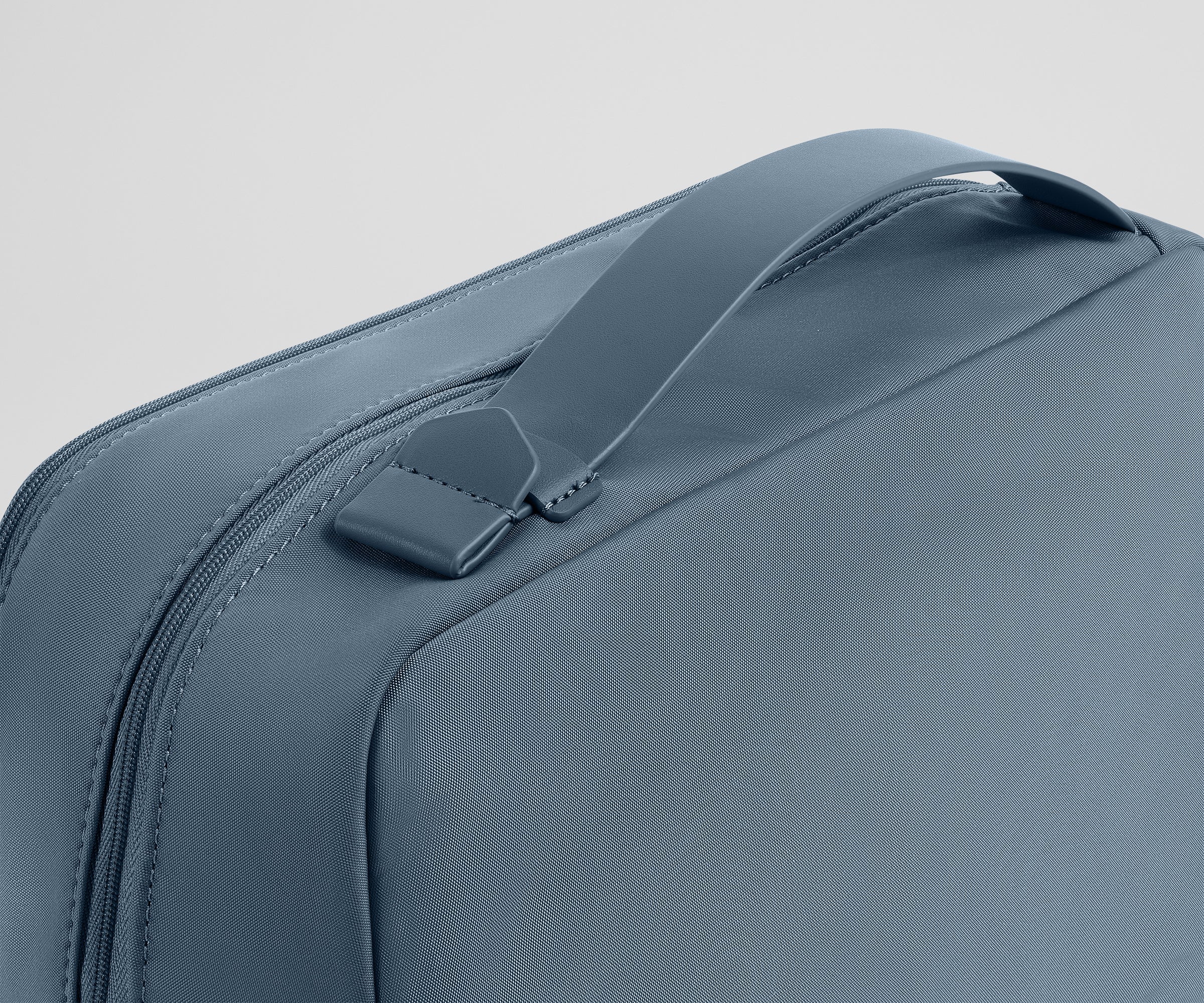 away-toiletry-bags-trousse-de-toilette-xl-coast-blue-grande image 6