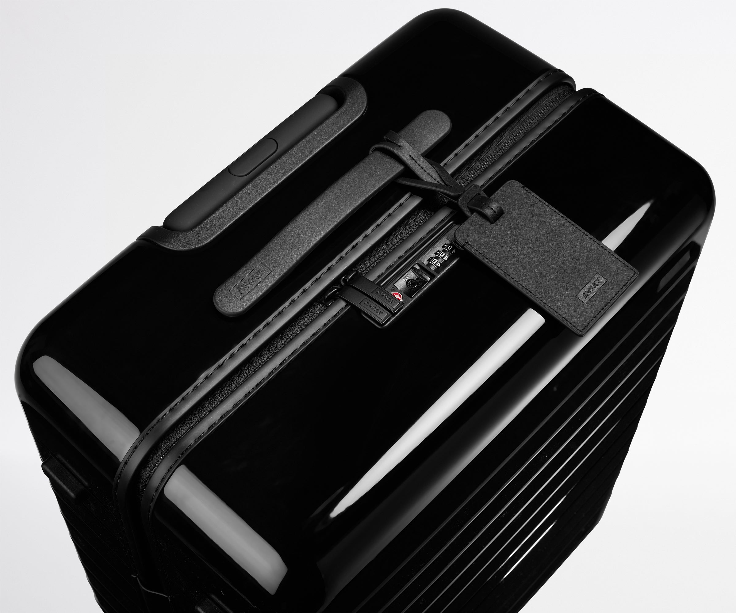 away-the-medium-valise-soute-rigide-noire-black-tie image 5