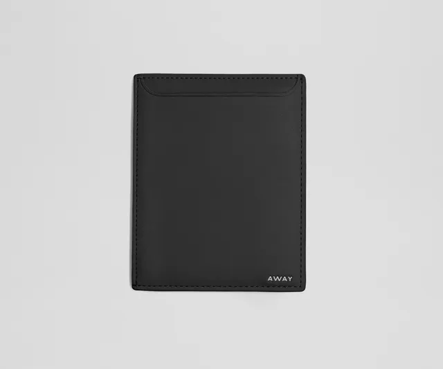 away-passport-wallet-tui-passeport-cuir-navy-blue image 1