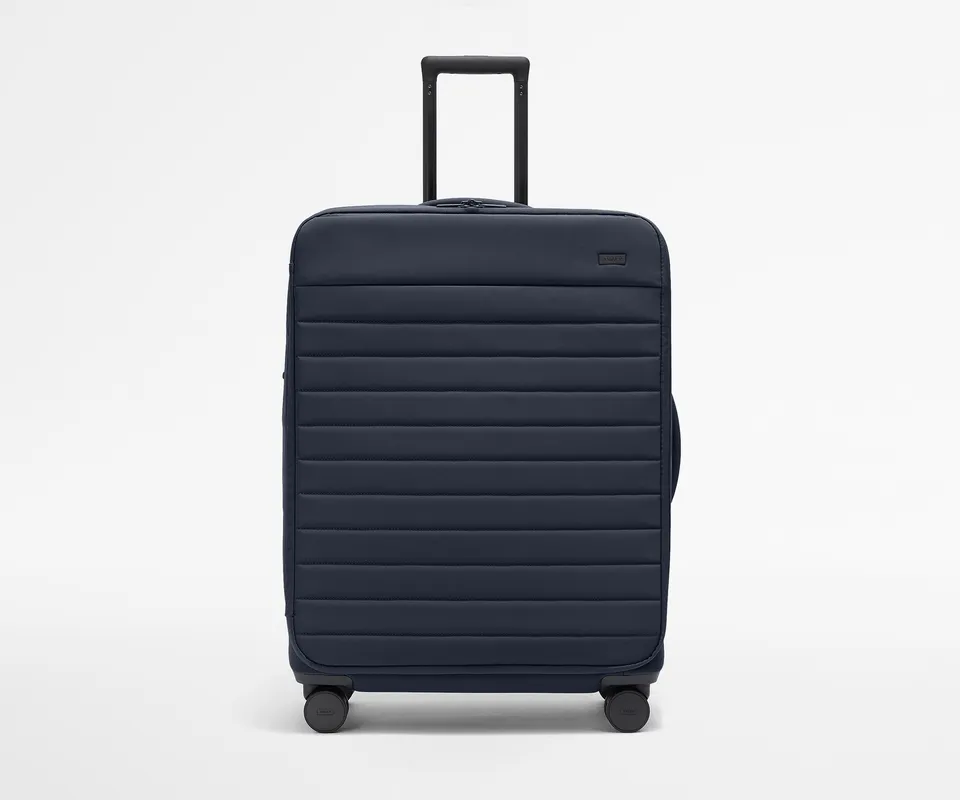 away-softside-large-valise-soute-navy-blue-souple image 1