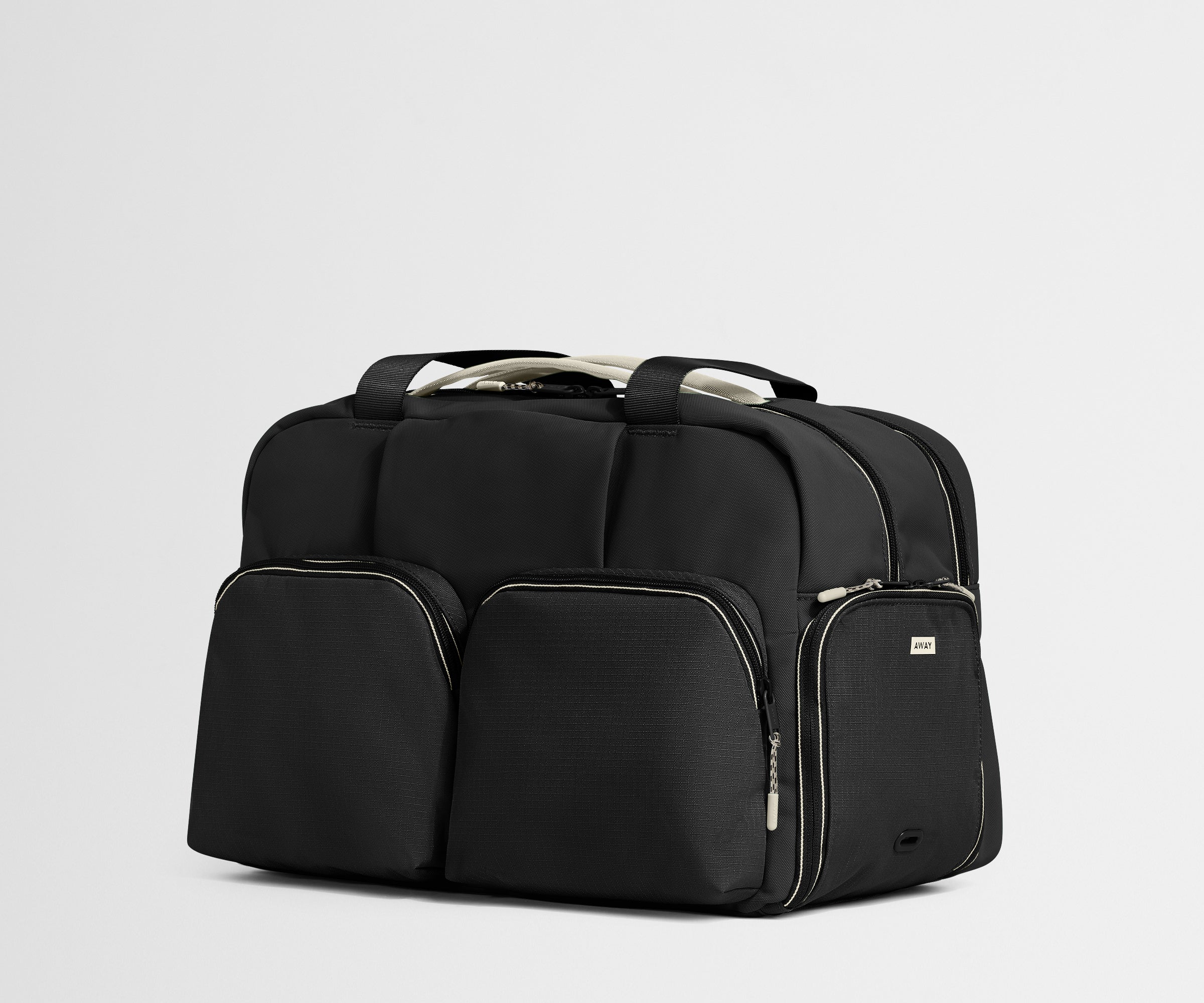 away-gym-bag-sac-de-sport-jet-black-16-pouces image 2