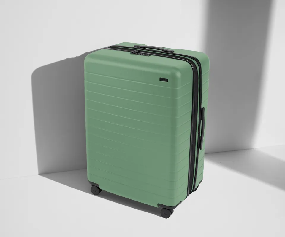 away-large-flex-valise-soute-vert-sea-green-extensible image 1