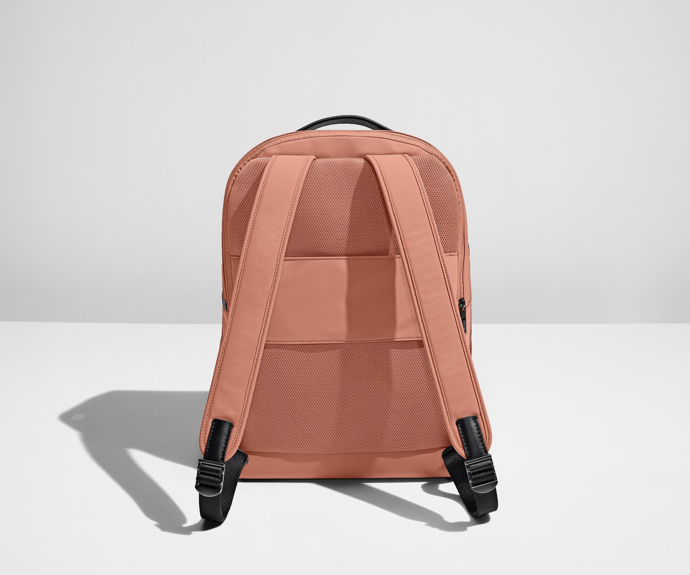 away-everywhere-zip-sac-dos-clay-pink-16 image 5