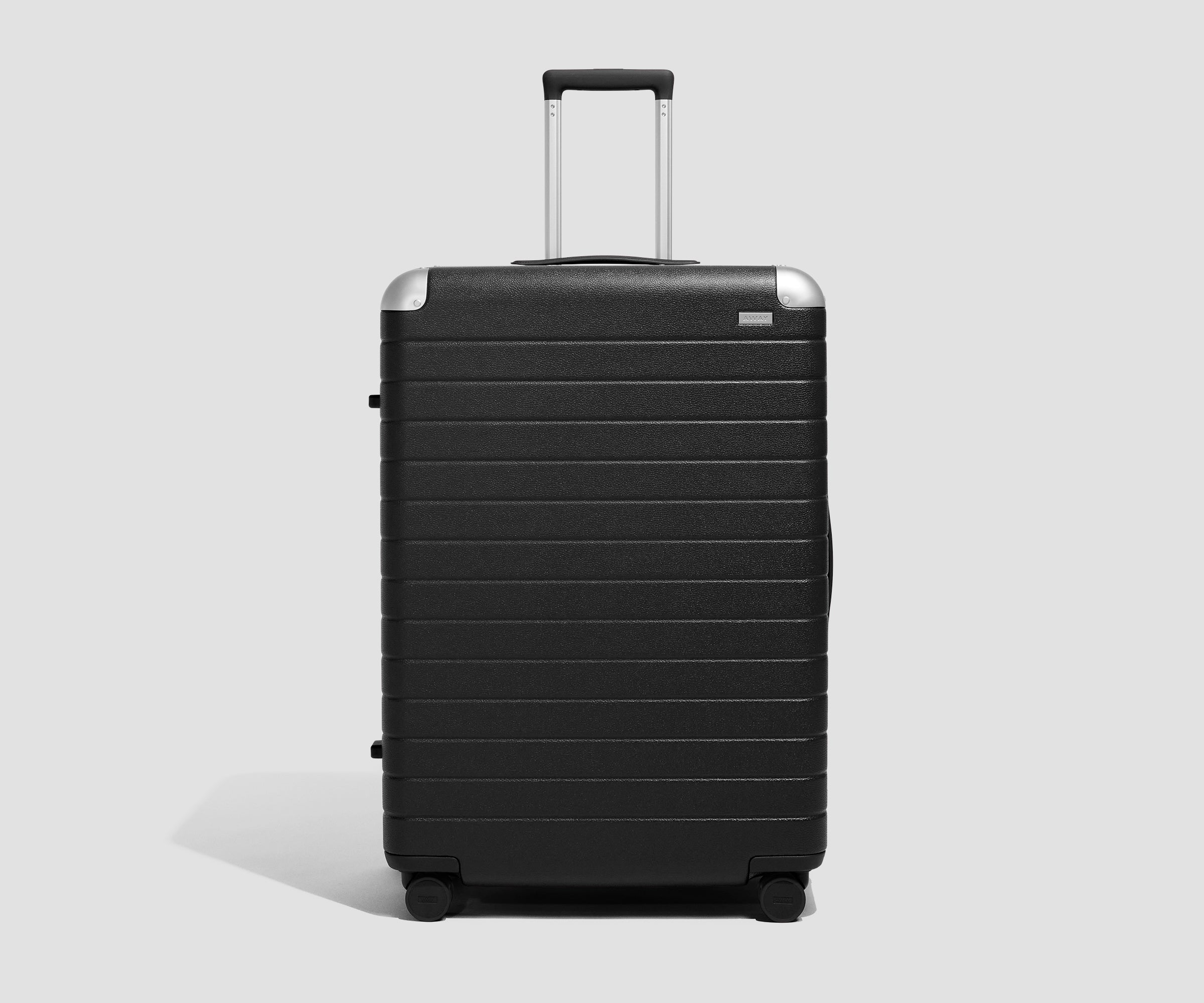 away-aluminum-edge-large-valise-soute-jet-black-2-semaines image 2