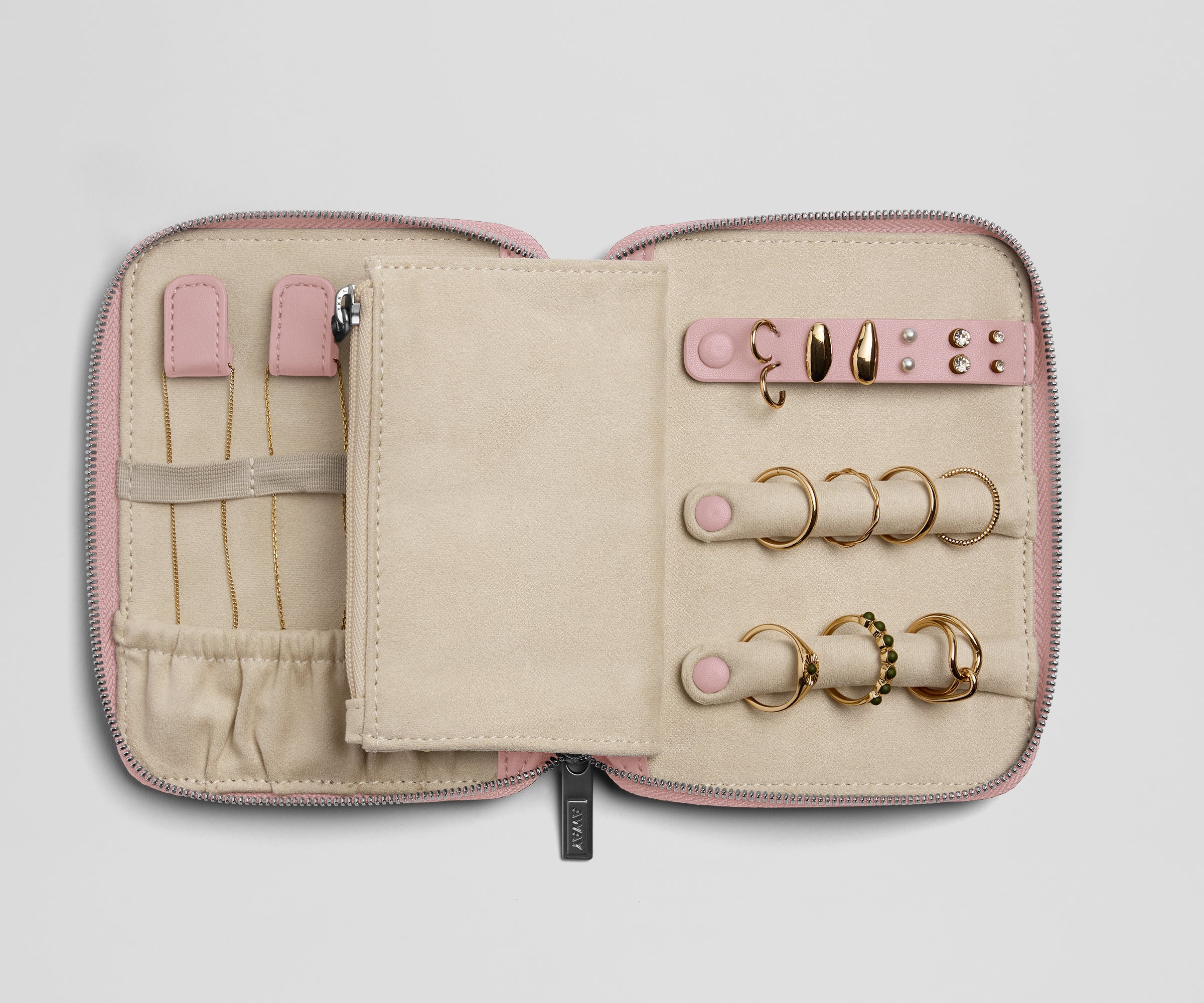 away-slim-jewelry-pochette-bijoux-glacial-pink-cuir-recycl image 3