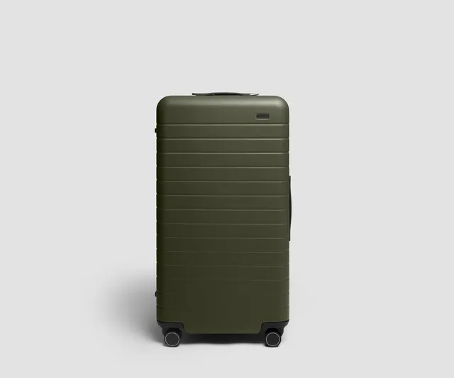 away-the-trunk-3-valise-soute-vert-olive image 1
