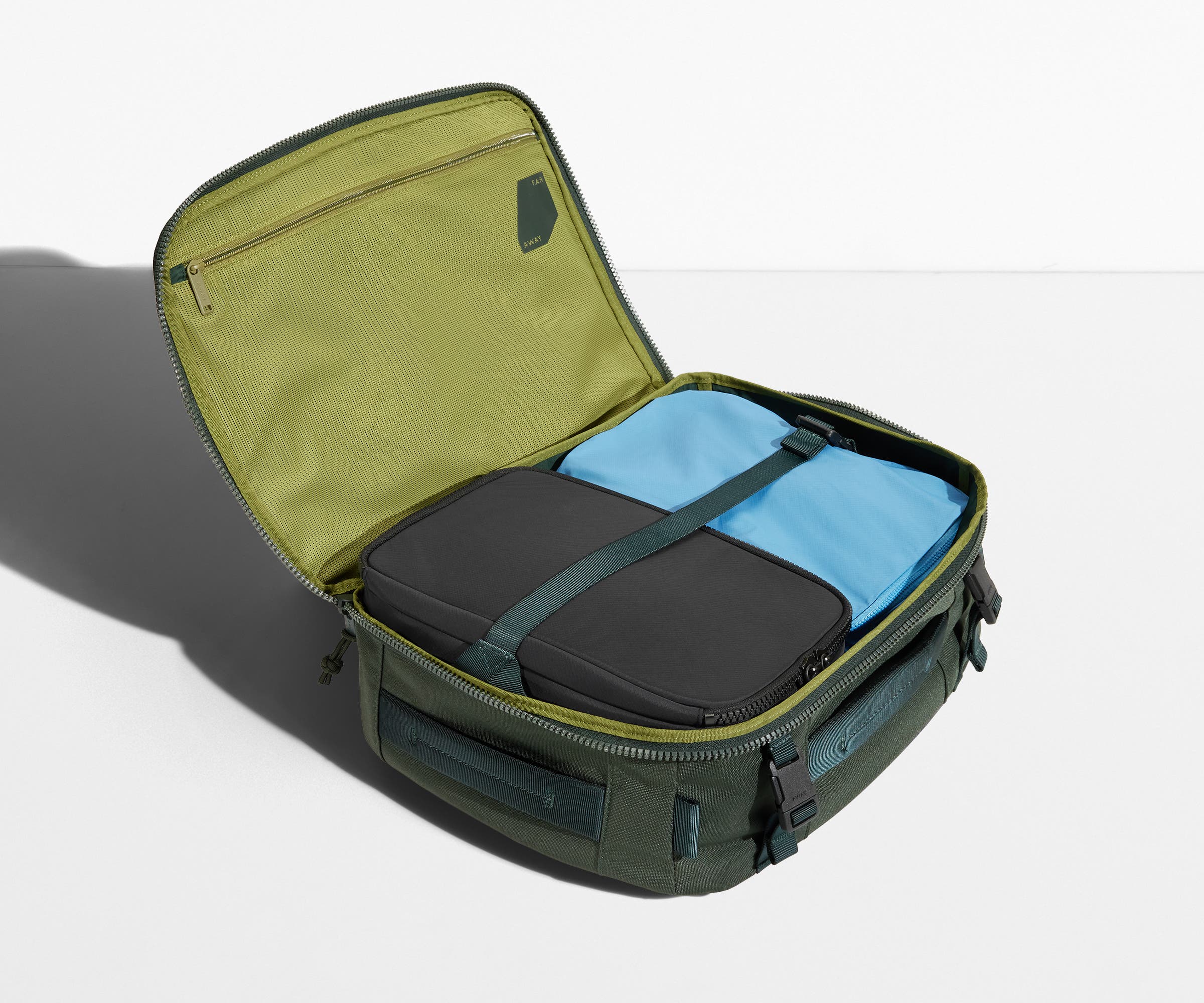 away-protective-packing-cube-cube-rangement-jet-black-matelass image 5