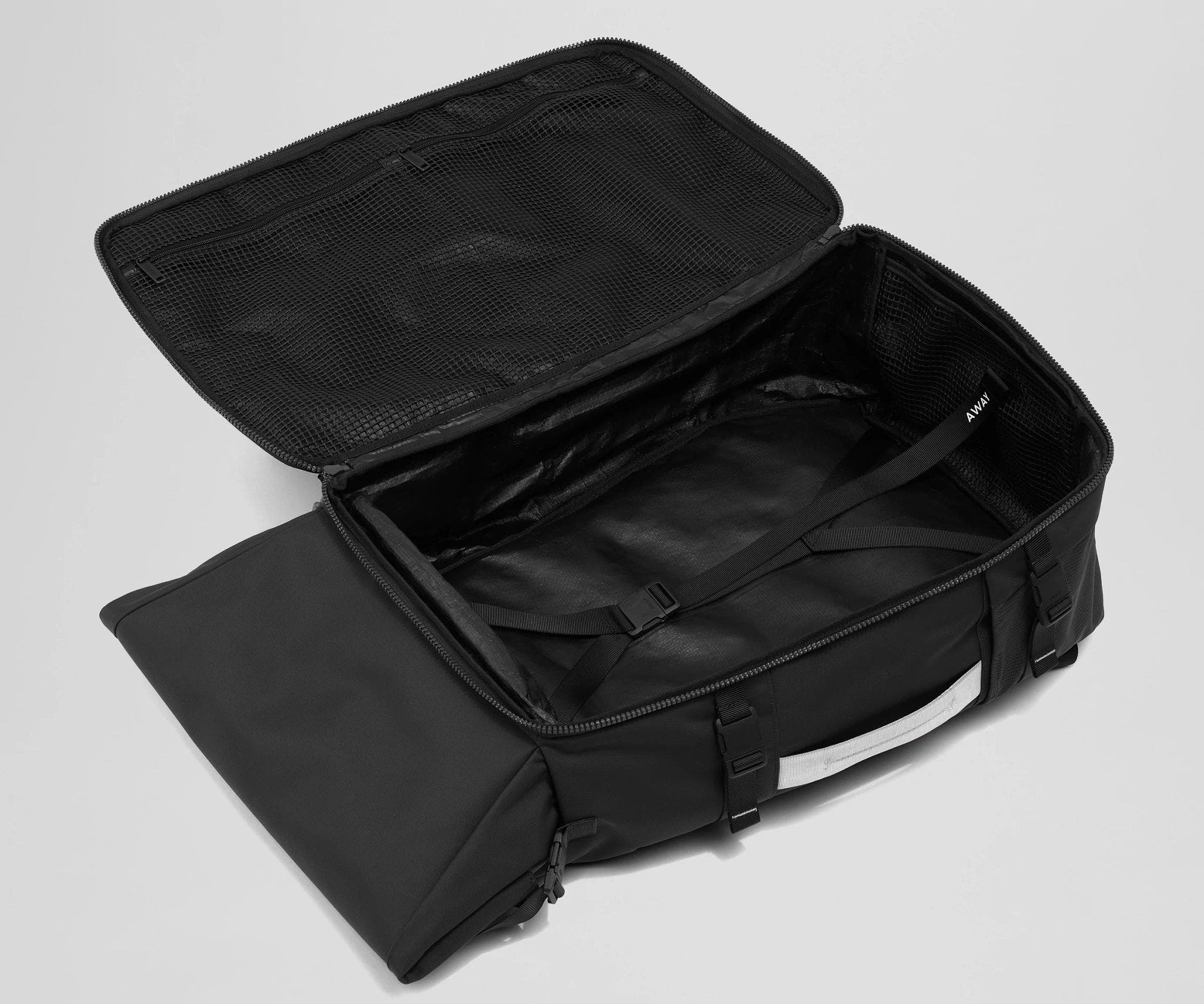 away-carry-on-boot-bag-55l-sac-ski-jet-black image 4