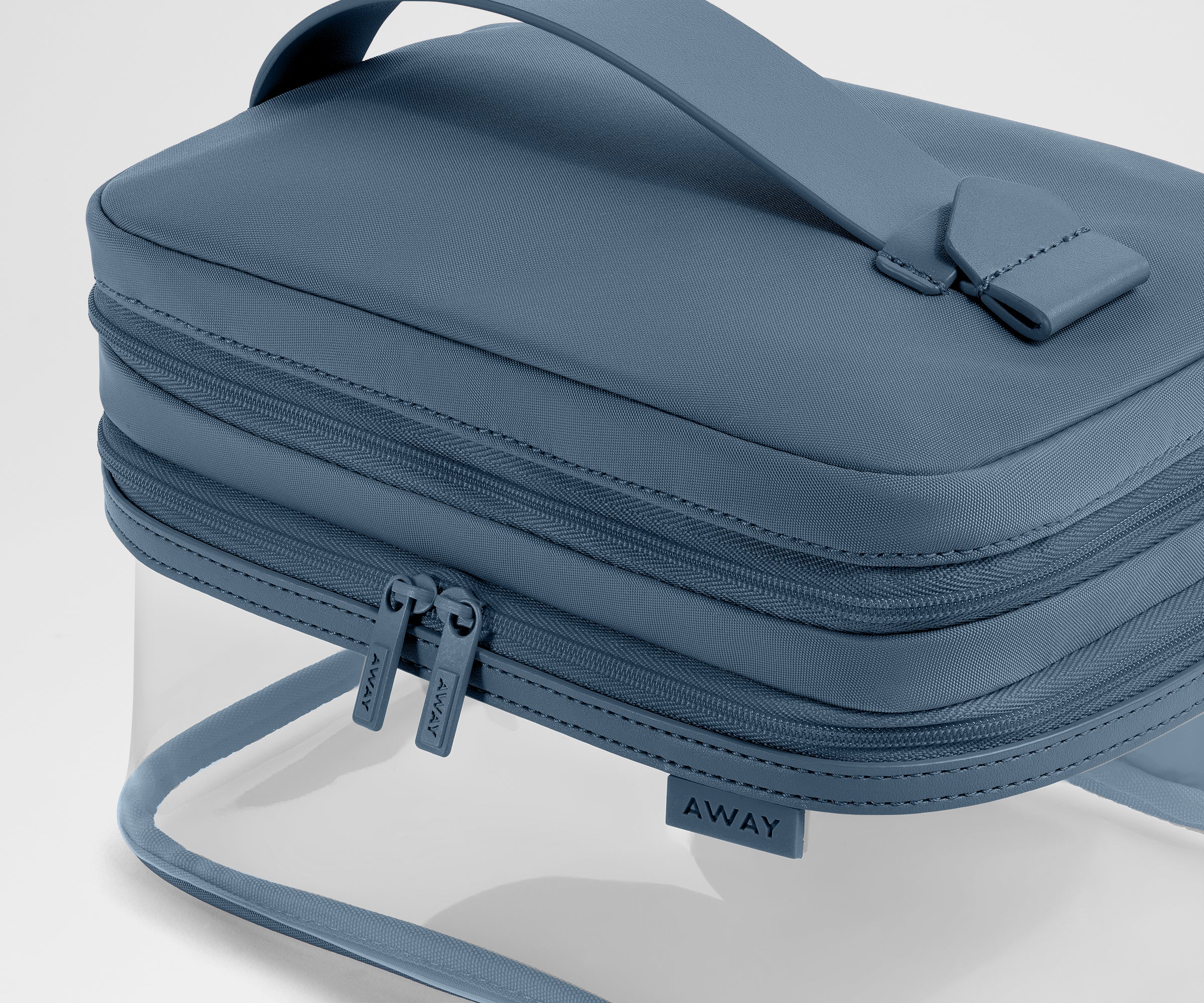 away-clear-cosmetic-case-trousse-toilette-bleu-coast image 4