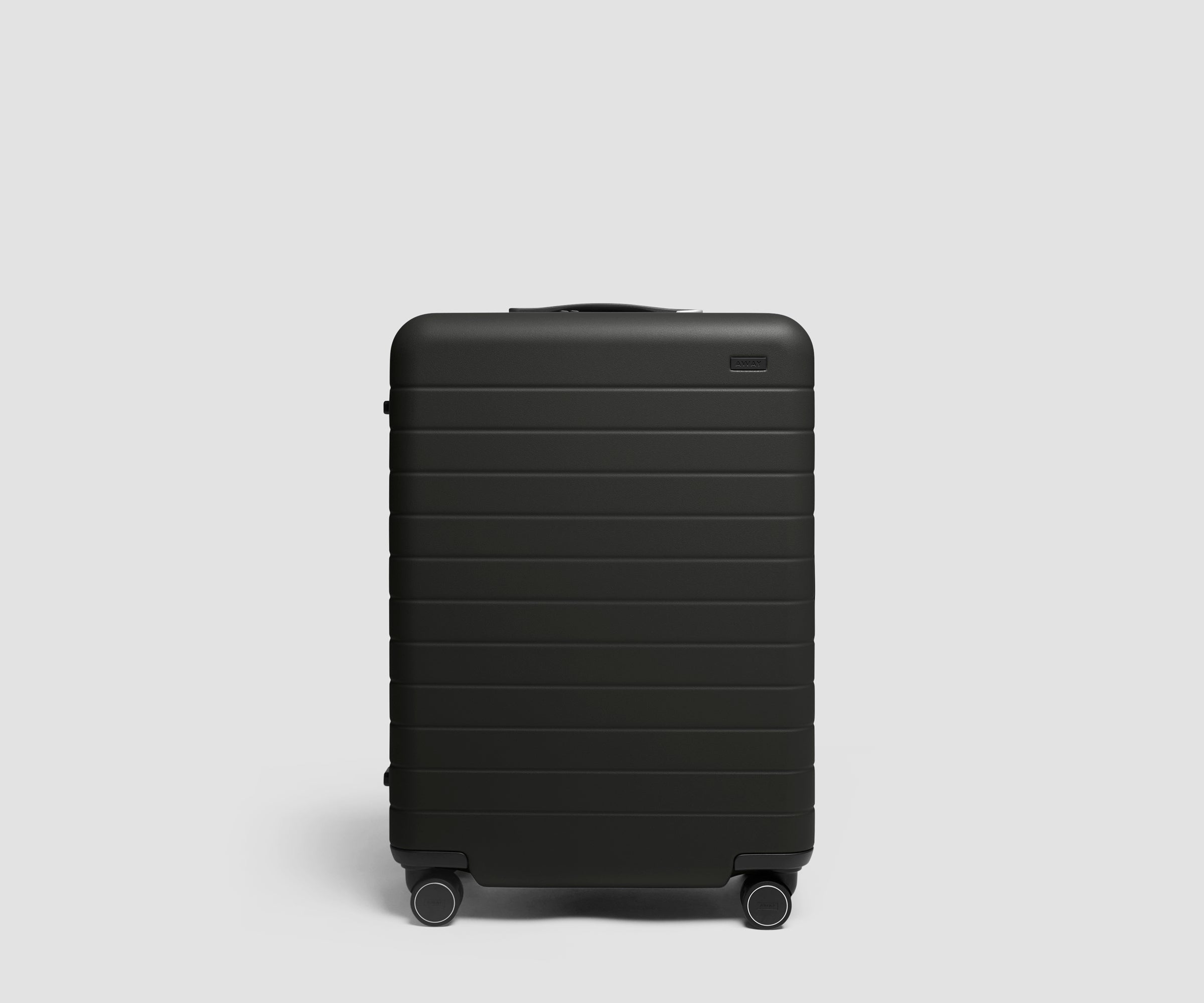 away-the-medium-3-valise-soute-jet-black-10-12-tenues image 1