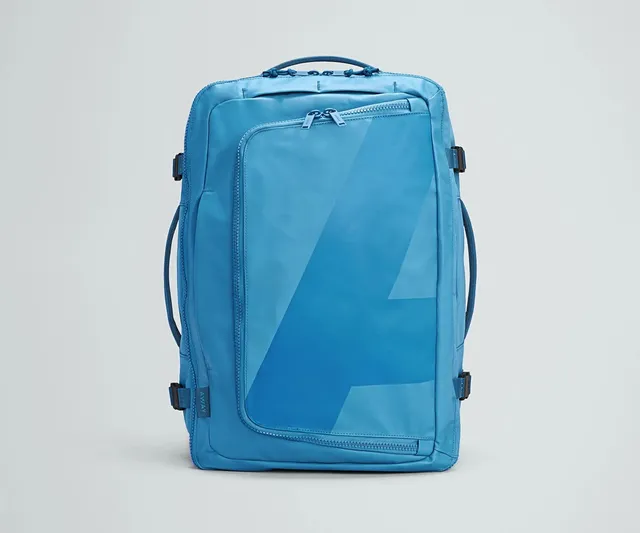 away-active-convertible-sac-dos-45l-vivid-blue-tanche image 1
