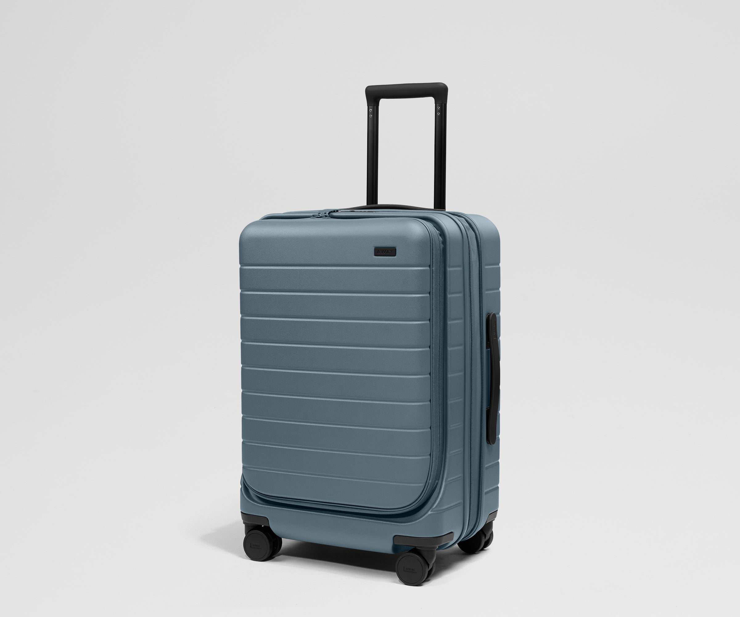 away-smooth-departure-bundle-ensemble-valises-voyage image 2