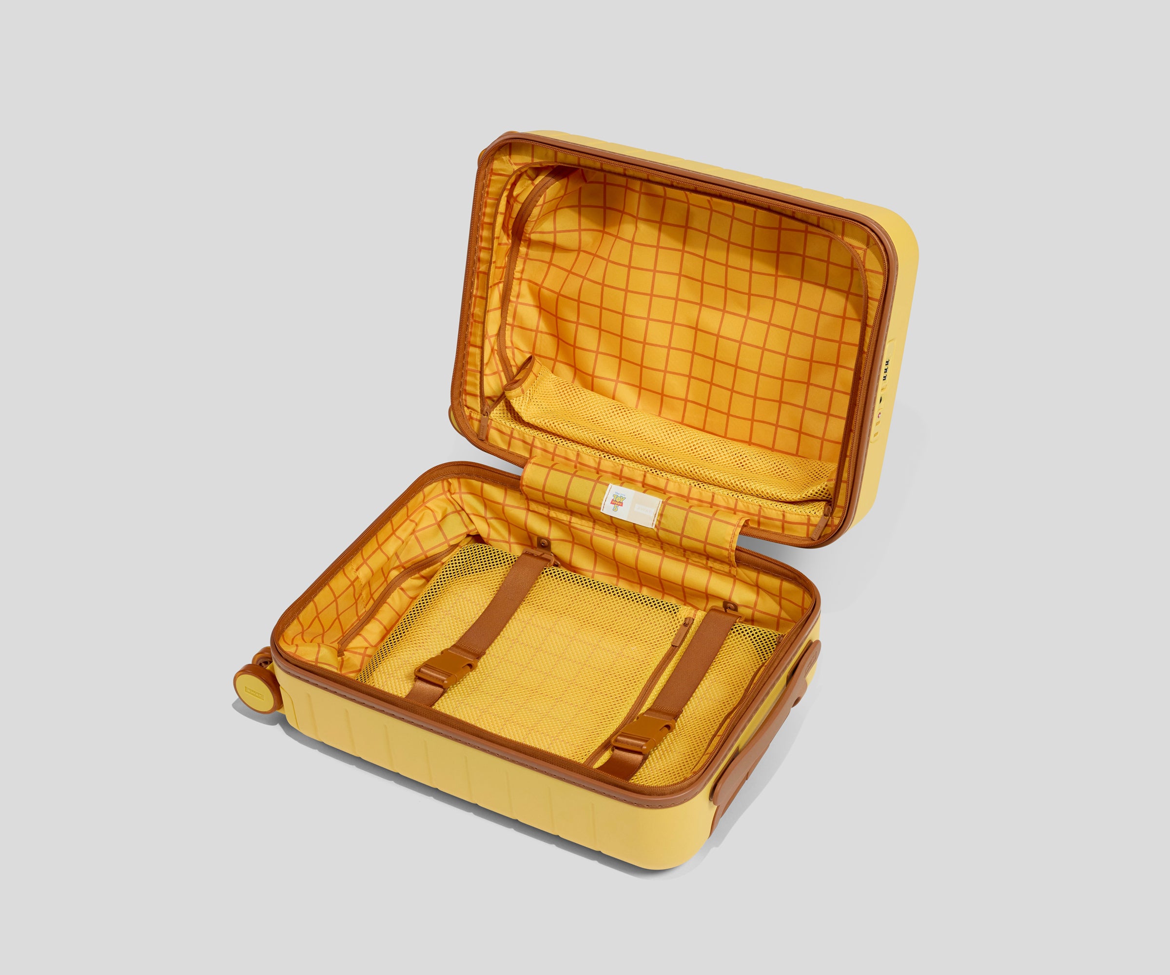 away-kids-carry-on-valise-enfant-woody-yellow-rigide image 5