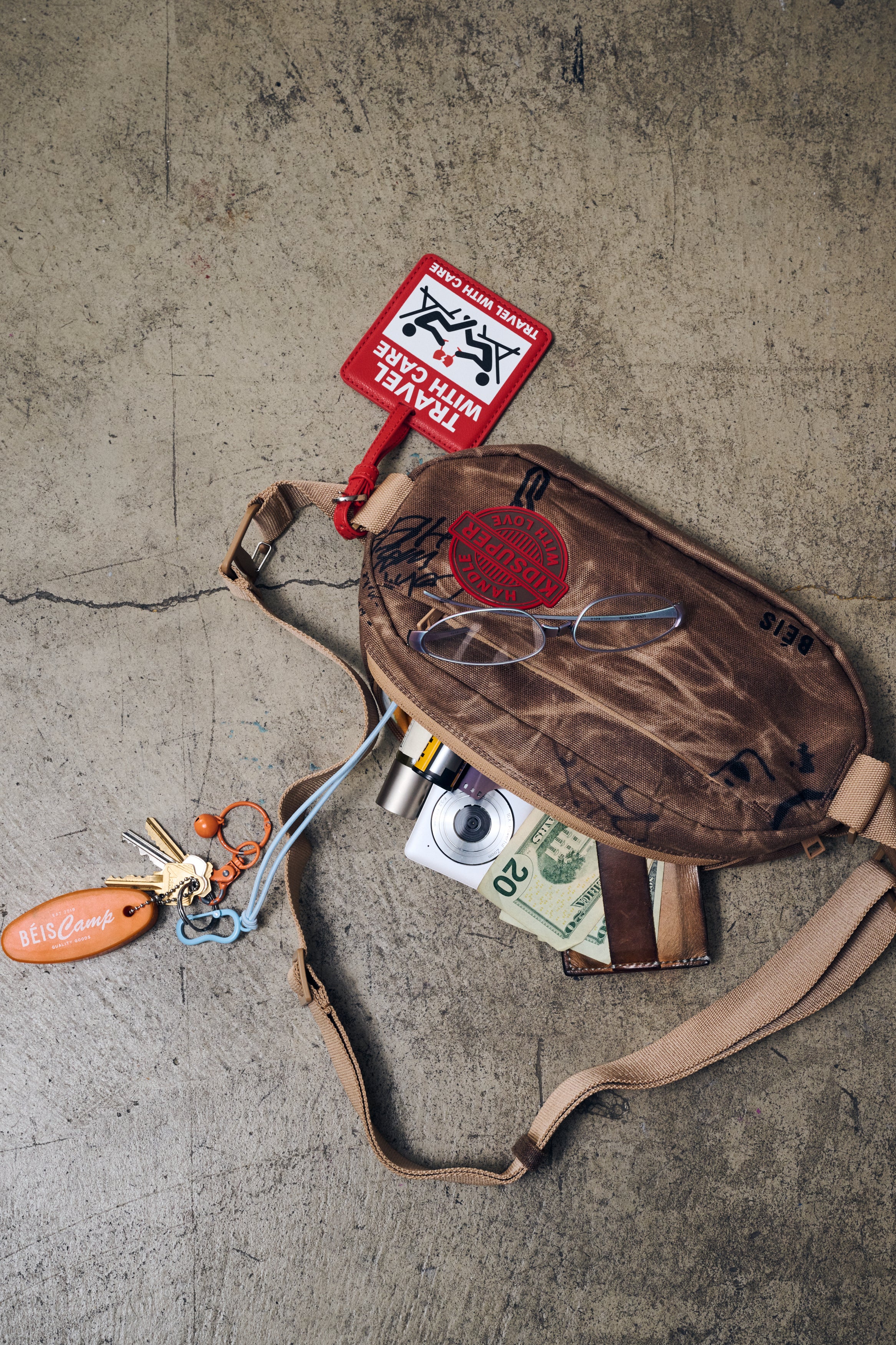 b-is-x-kidsuper-pro-travel-crossbody-sac-cargo image 2