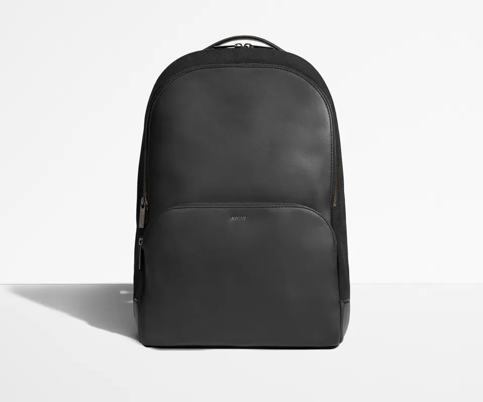 away-transit-leather-sac-dos-cuir-jet-black image 1
