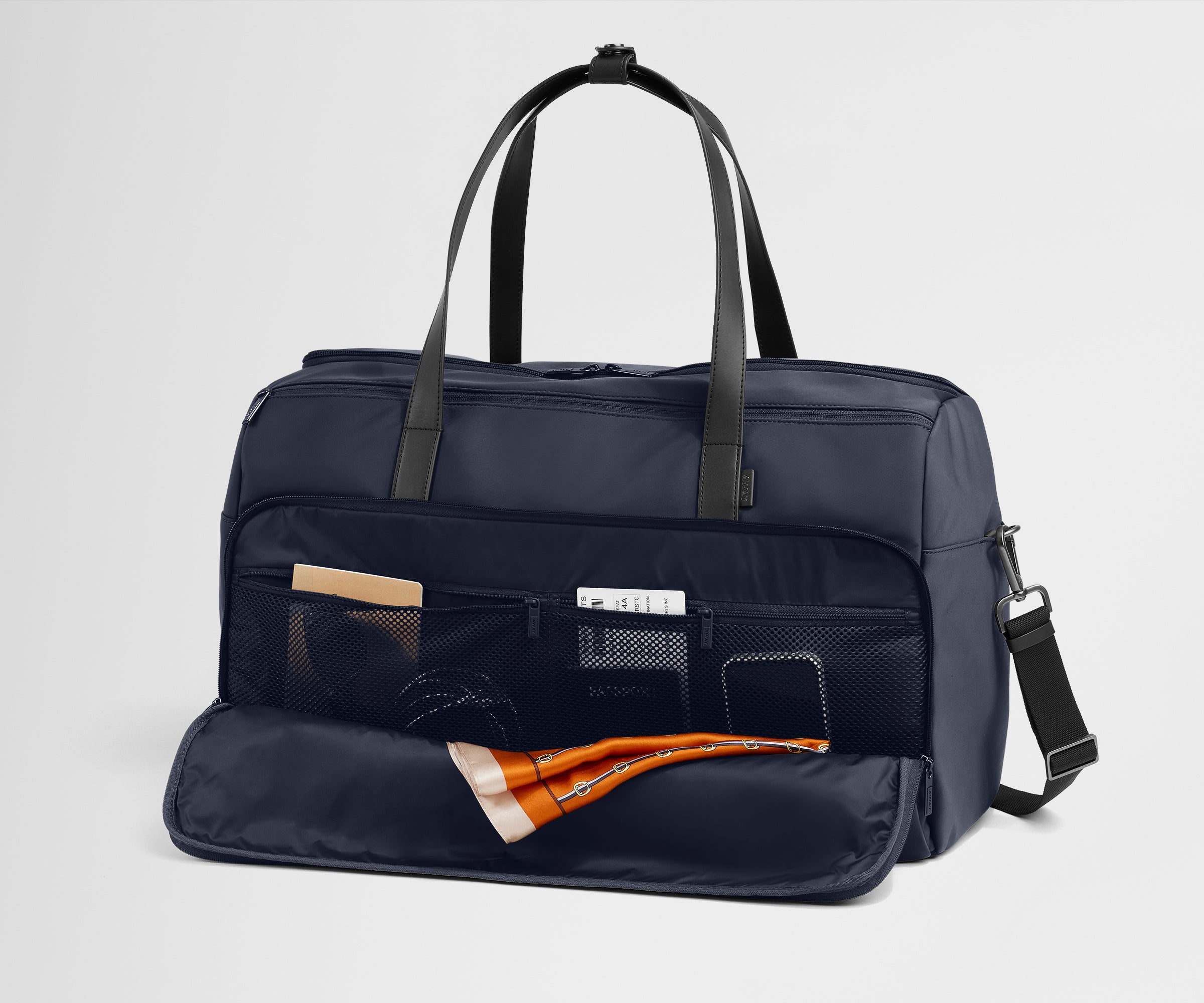 away-garment-sac-voyage-navy-blue-porte-habits-cabine image 6