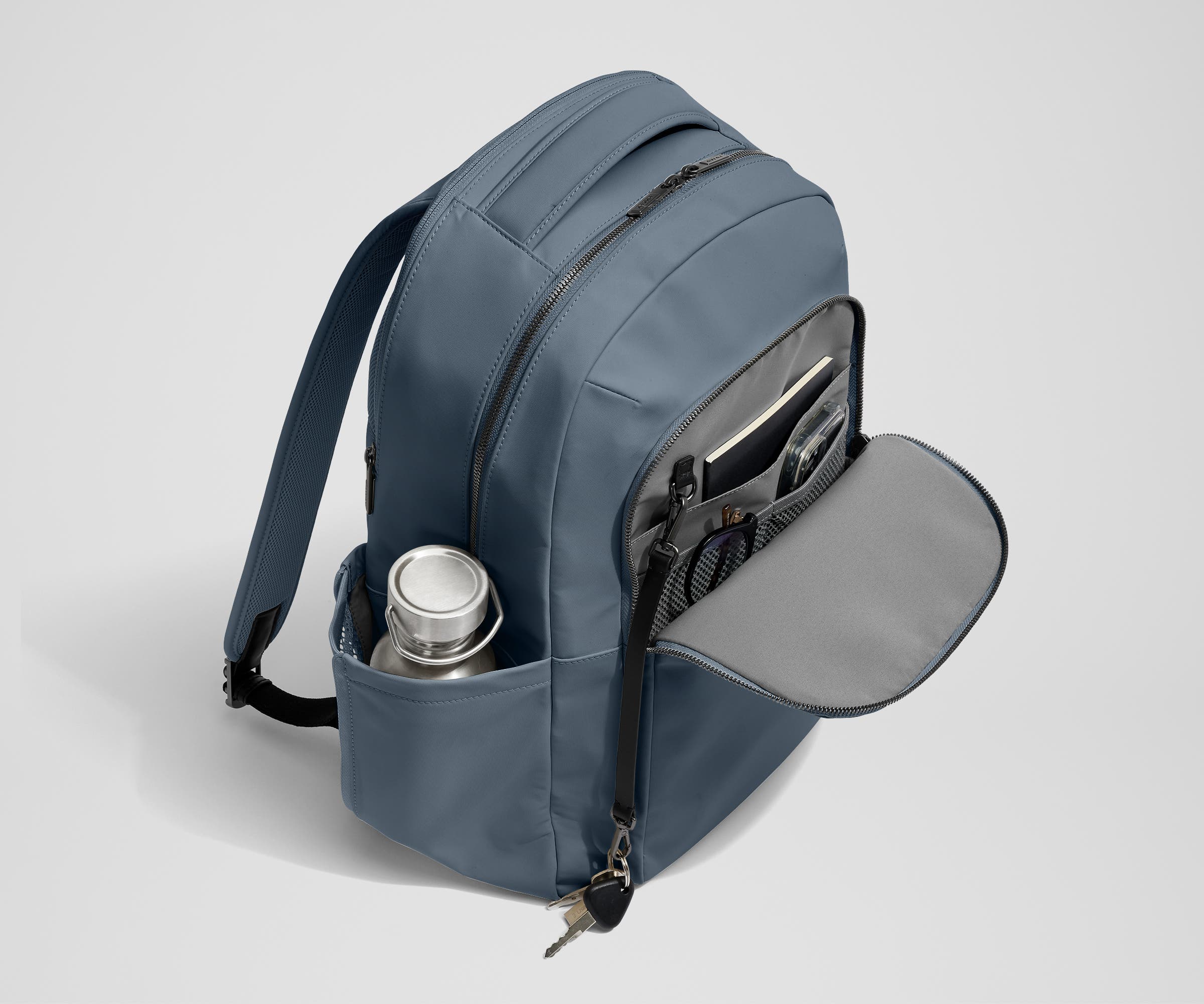 away-commuter-backpack-sac-dos-coast-blue image 4