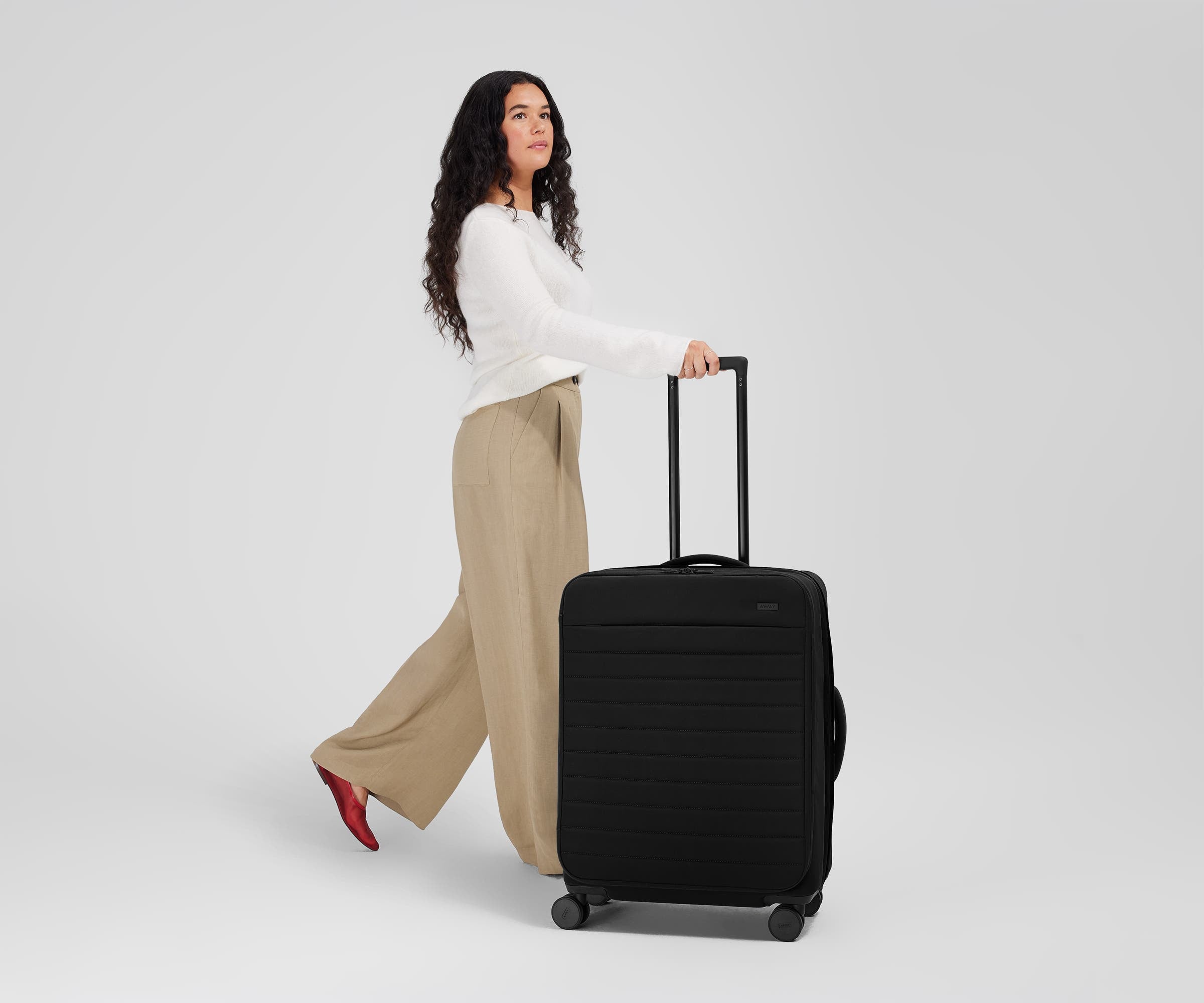away-softside-medium-valise-souple-jet-black-nylon image 4