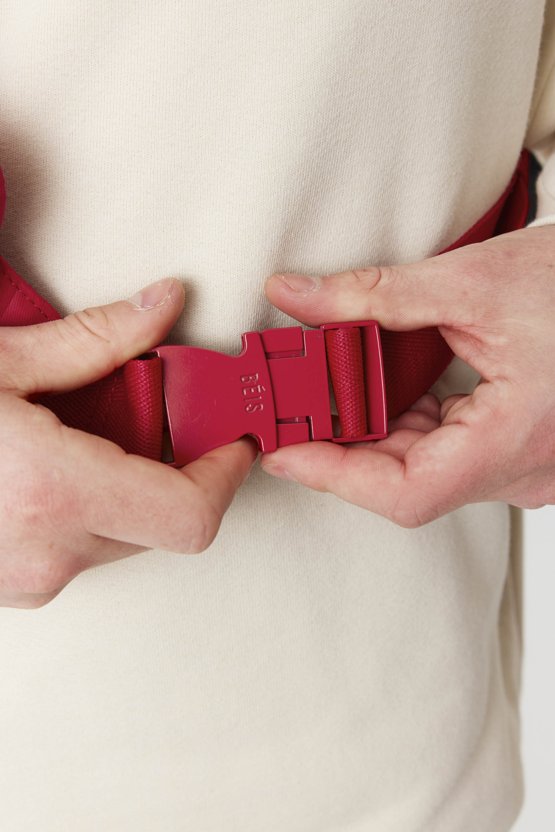 beis-belt-bag-sac-banane-rouge-text-me-red-toile image 7