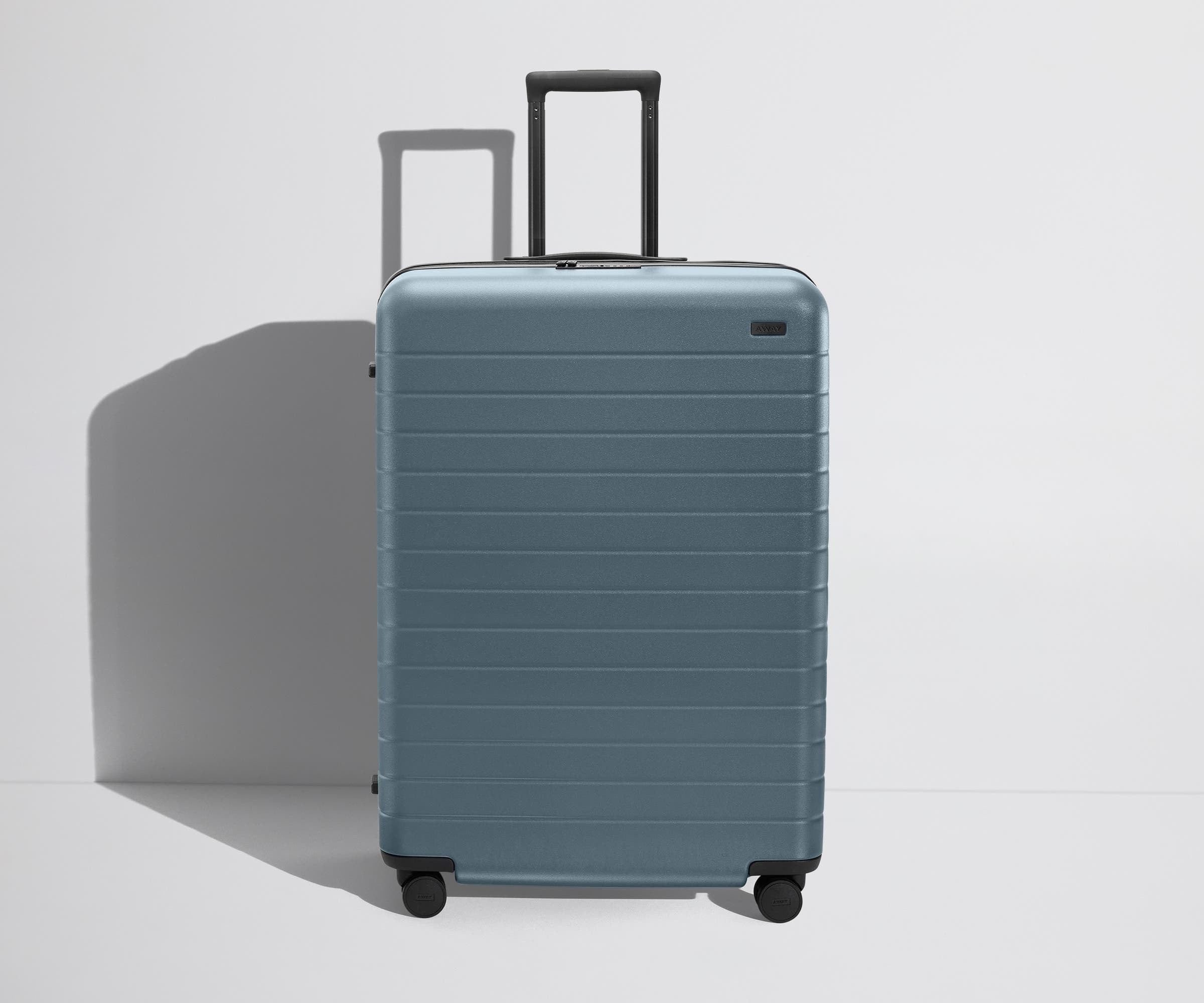 away-the-large-flex-valise-soute-bleu-coast-extensible image 2