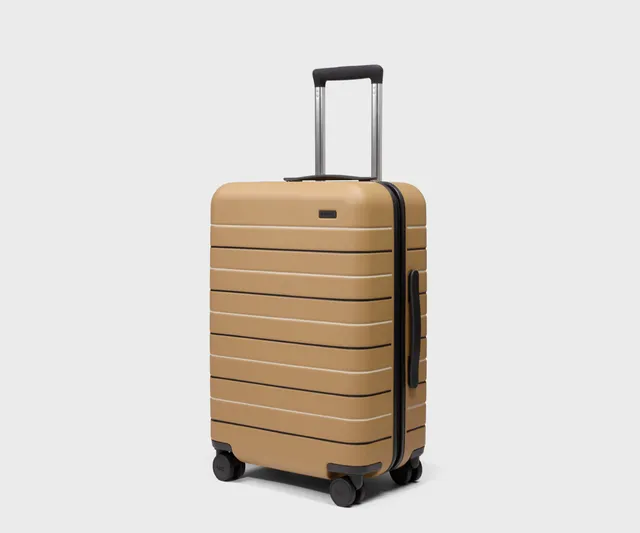 away-bigger-carry-on-valise-cabine-coque-rigide-compression image 1