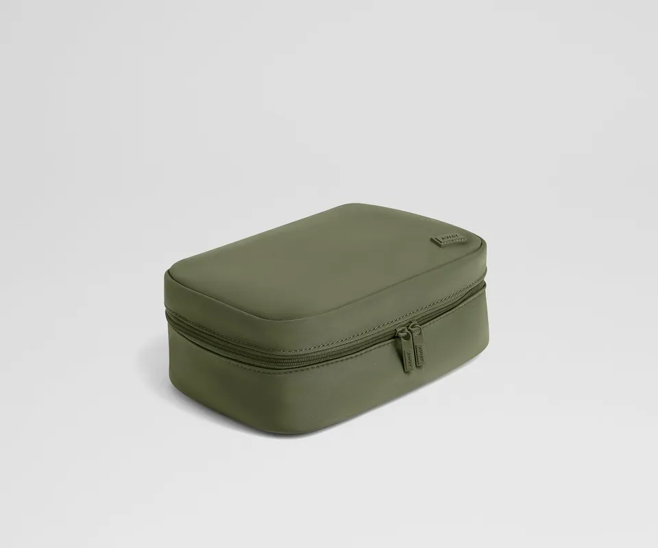 away-small-trousse-de-toilette-vert-olive image 1
