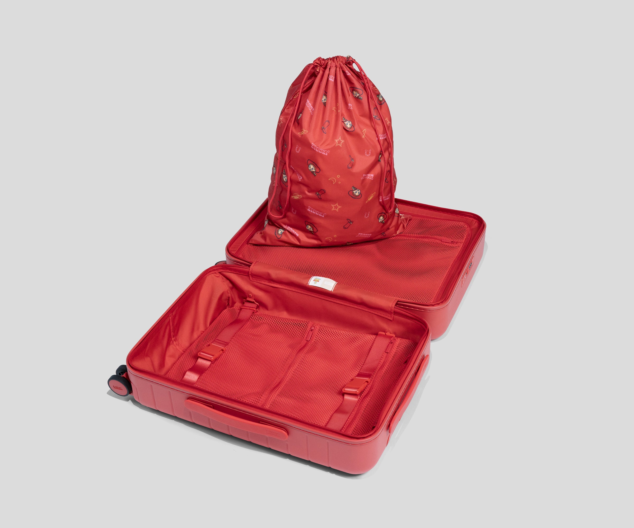 away-the-bigger-carry-on-valise-cabine-rouge-jessie image 4
