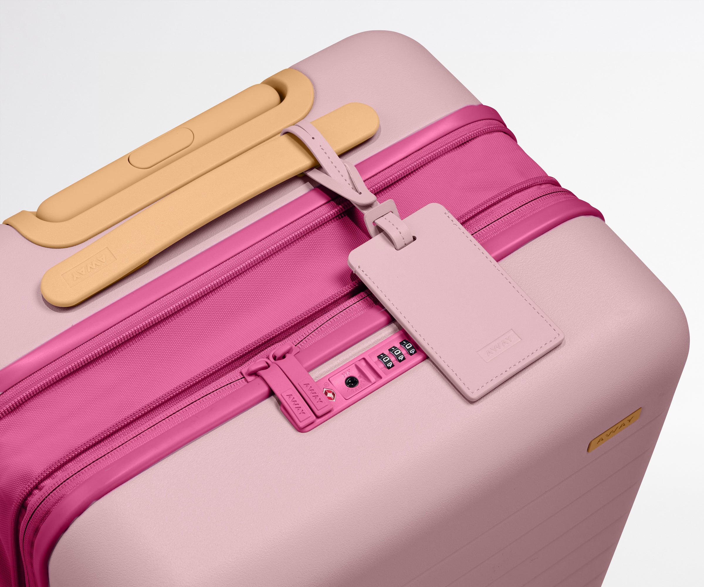away-bigger-carry-on-flex-valise-pink-sand-extensible image 6