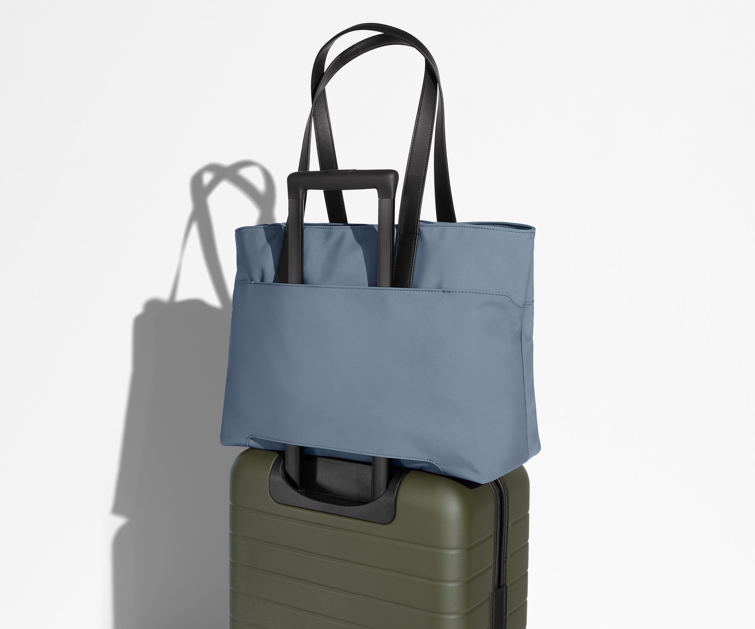 away-everywhere-tote-sac-tote-coast-blue-nylon-16-pouces image 6