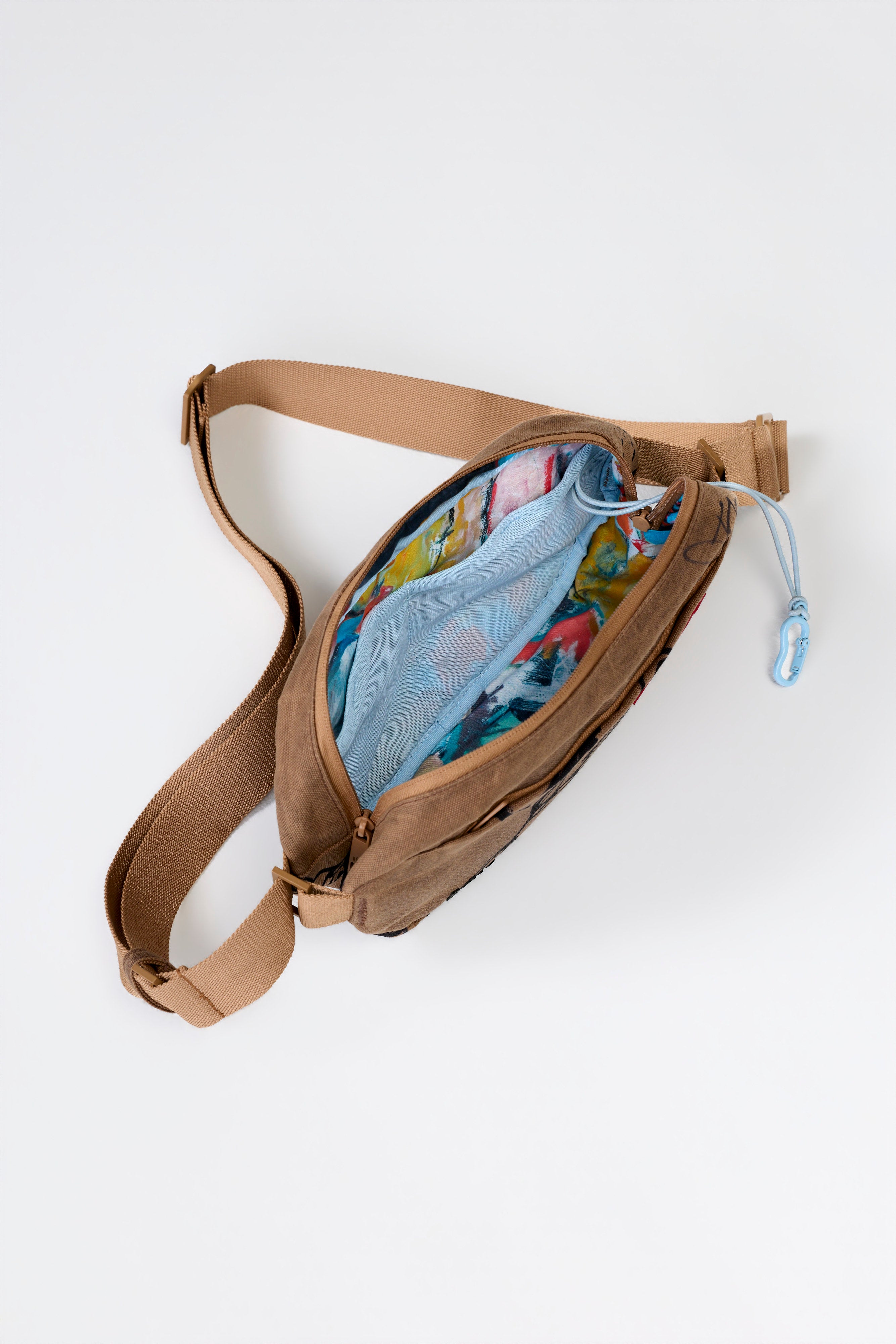 b-is-x-kidsuper-pro-travel-crossbody-sac-cargo image 4