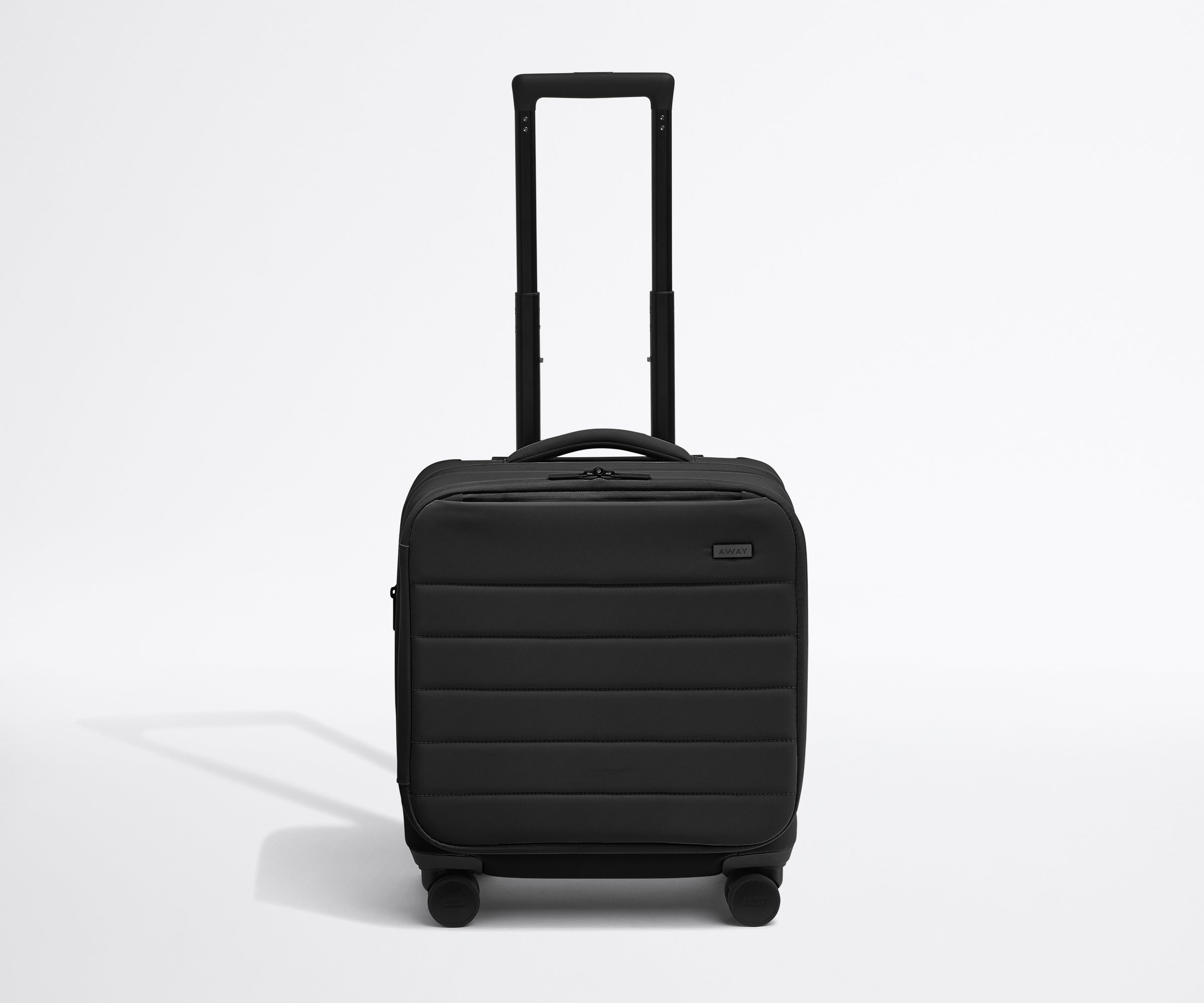 away-softside-compact-carry-on-valise-cabine-jet-black-ordinateur image 1