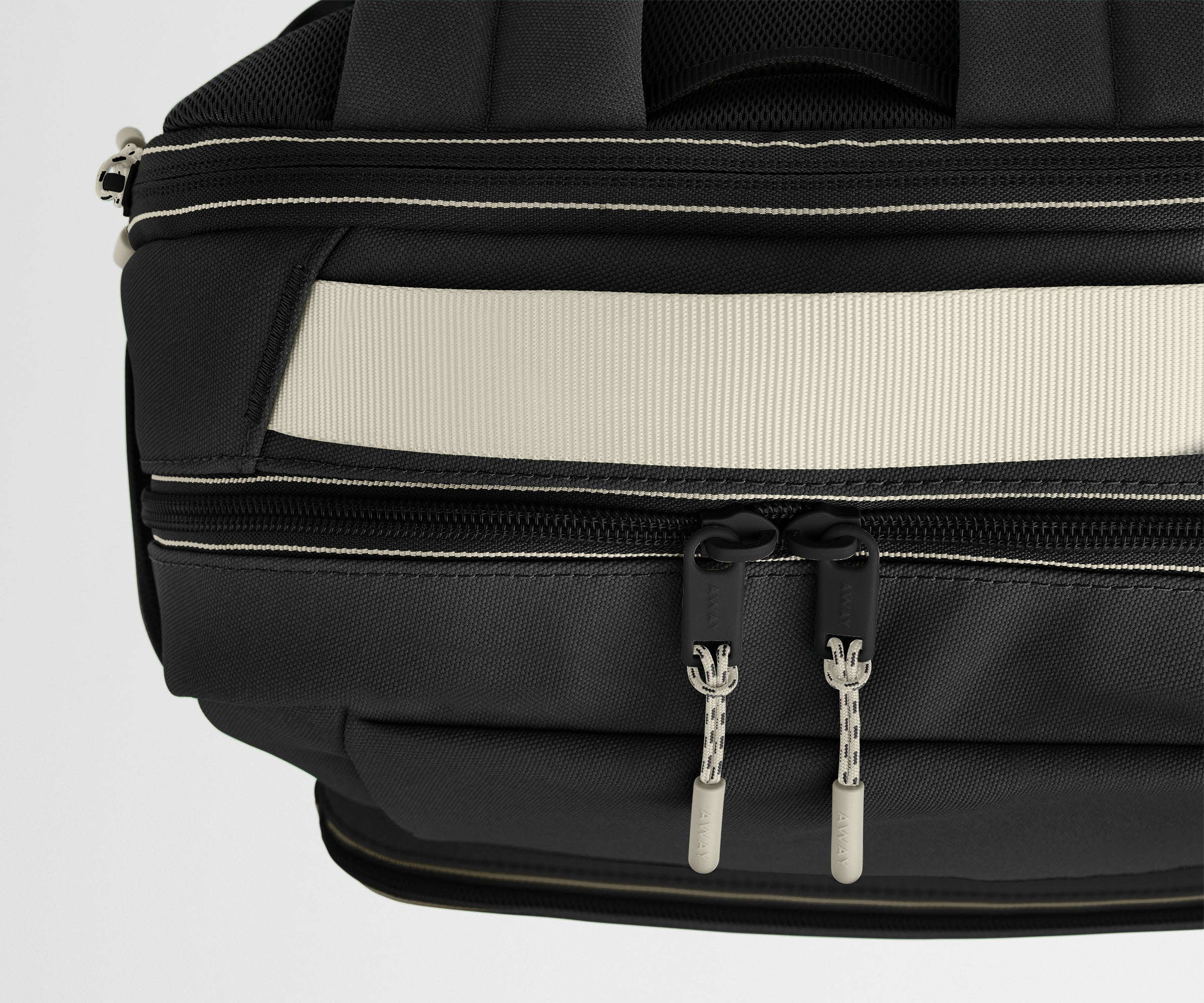 away-sport-backpack-sac-dos-jet-black-16 image 8