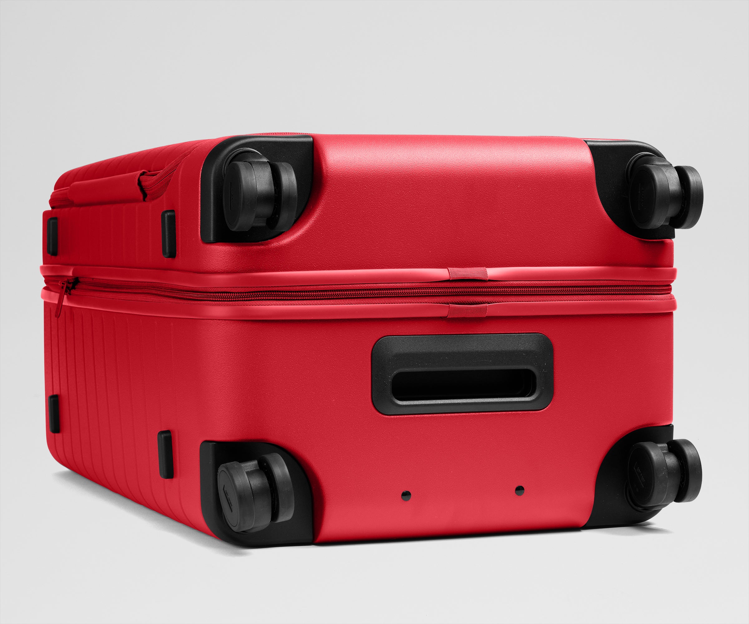 away-topside-medium-trunk-valise-soute-cherry-red-tsa image 5