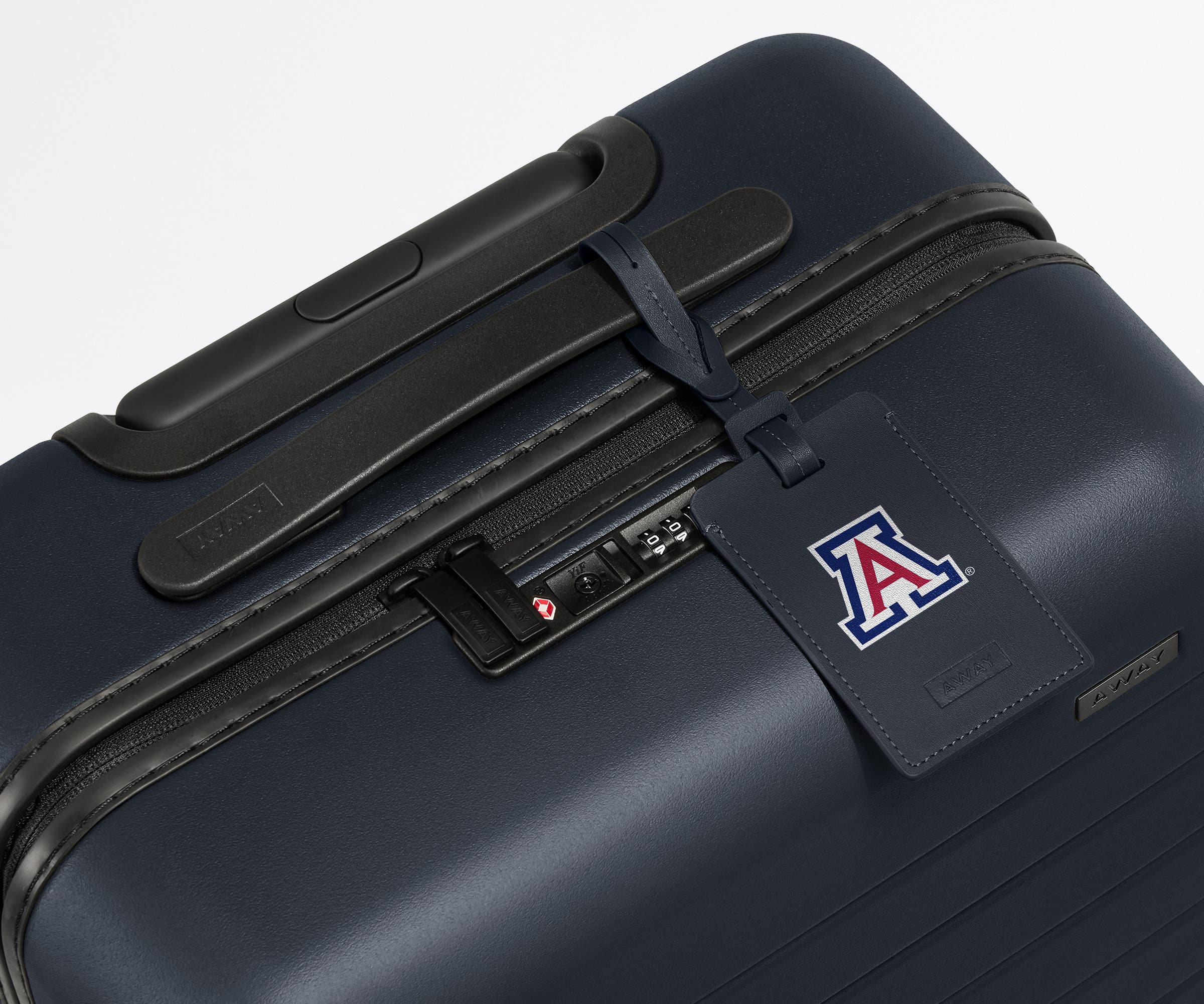 away-collegiate-tiquette-bagage-cuir-arizona image 2