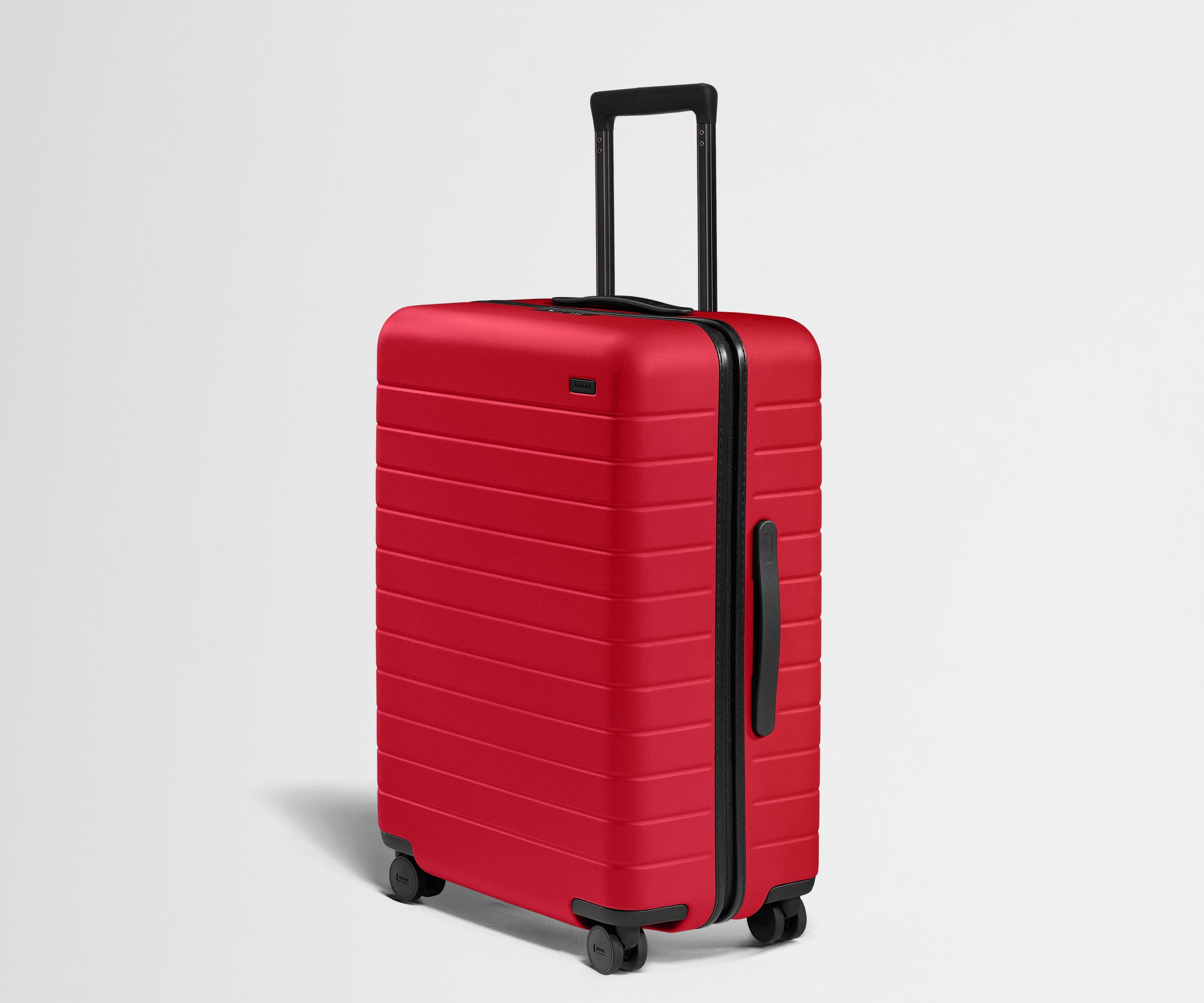 away-medium-valise-soute-cherry-red-1-2-semaines image 2