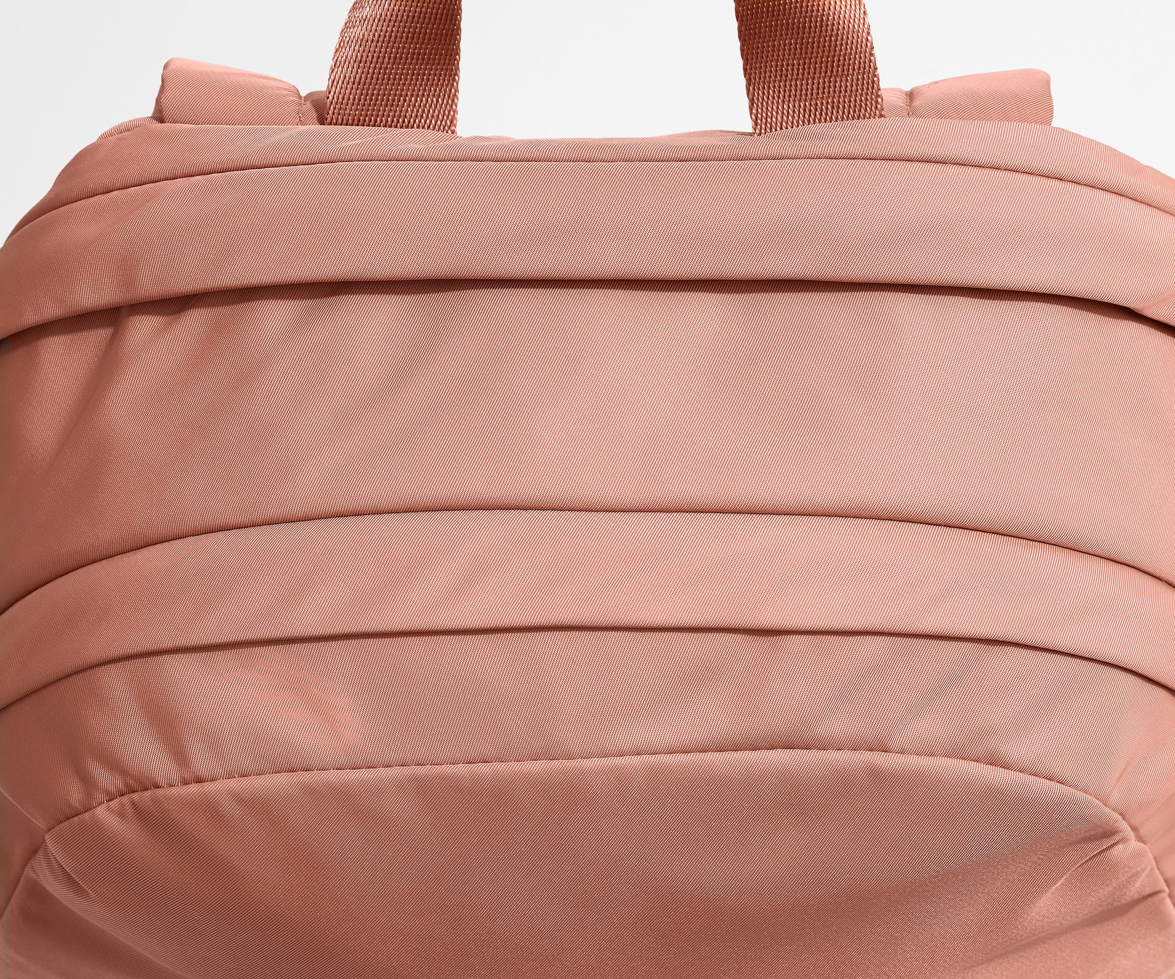 away-large-featherlight-sac-dos-rose image 8