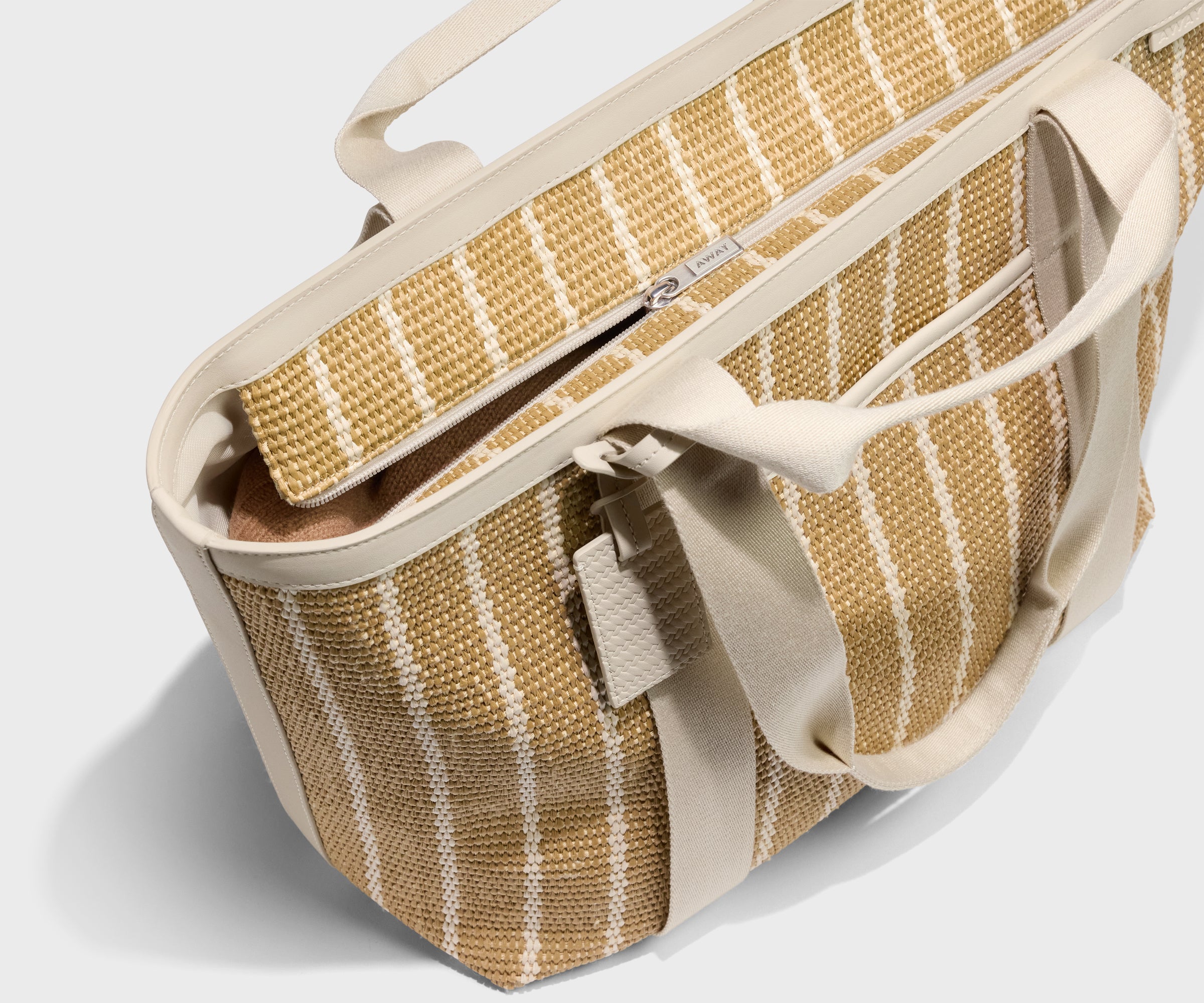 away-riviera-straw-tote-tote-bag-paille-white-seagrass image 4