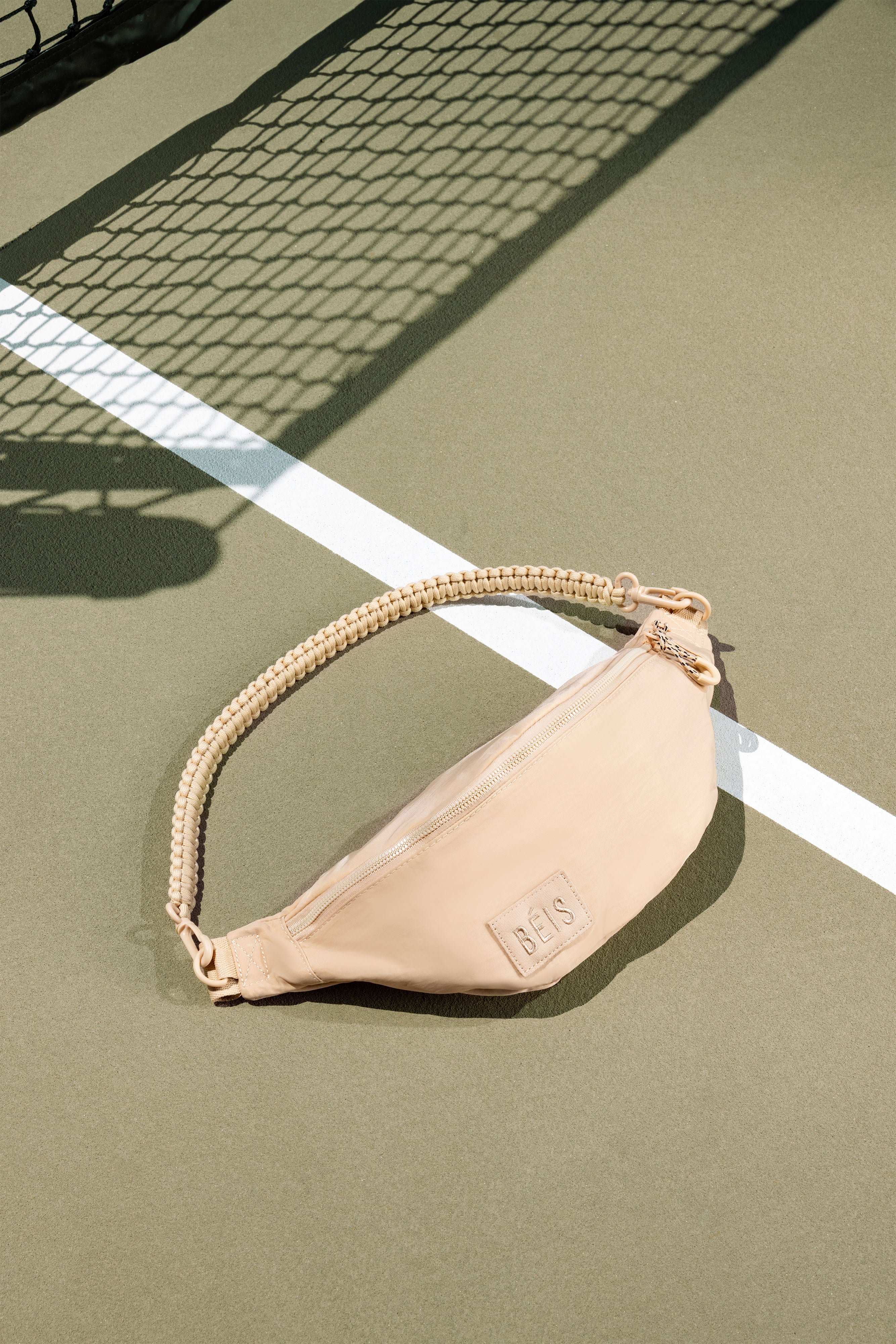 beis-the-sport-pack-sac-banane-beige-l-ger-randonn-e image 4