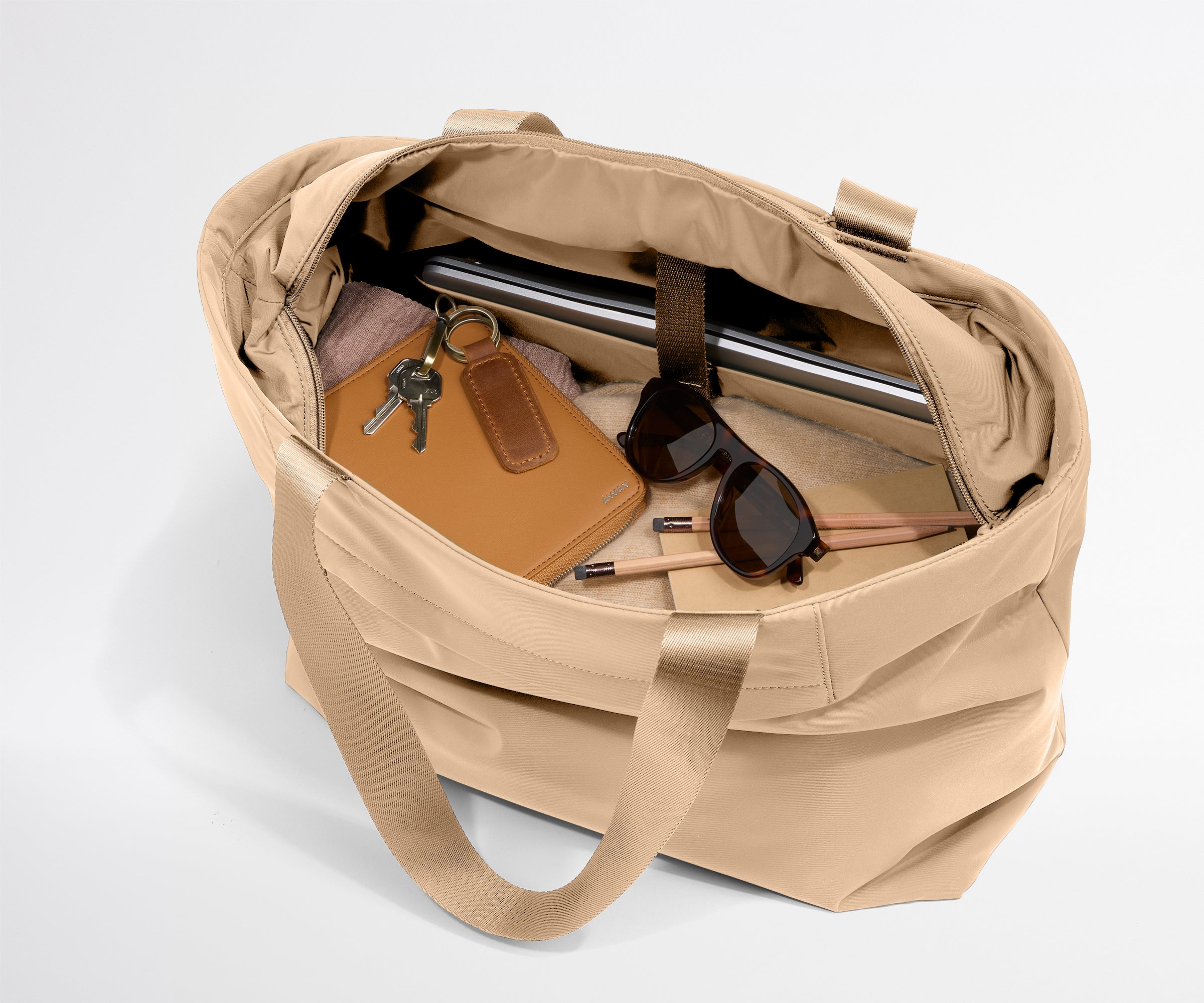 away-featherlight-tote-sac-tote-camel-brown-16 image 3