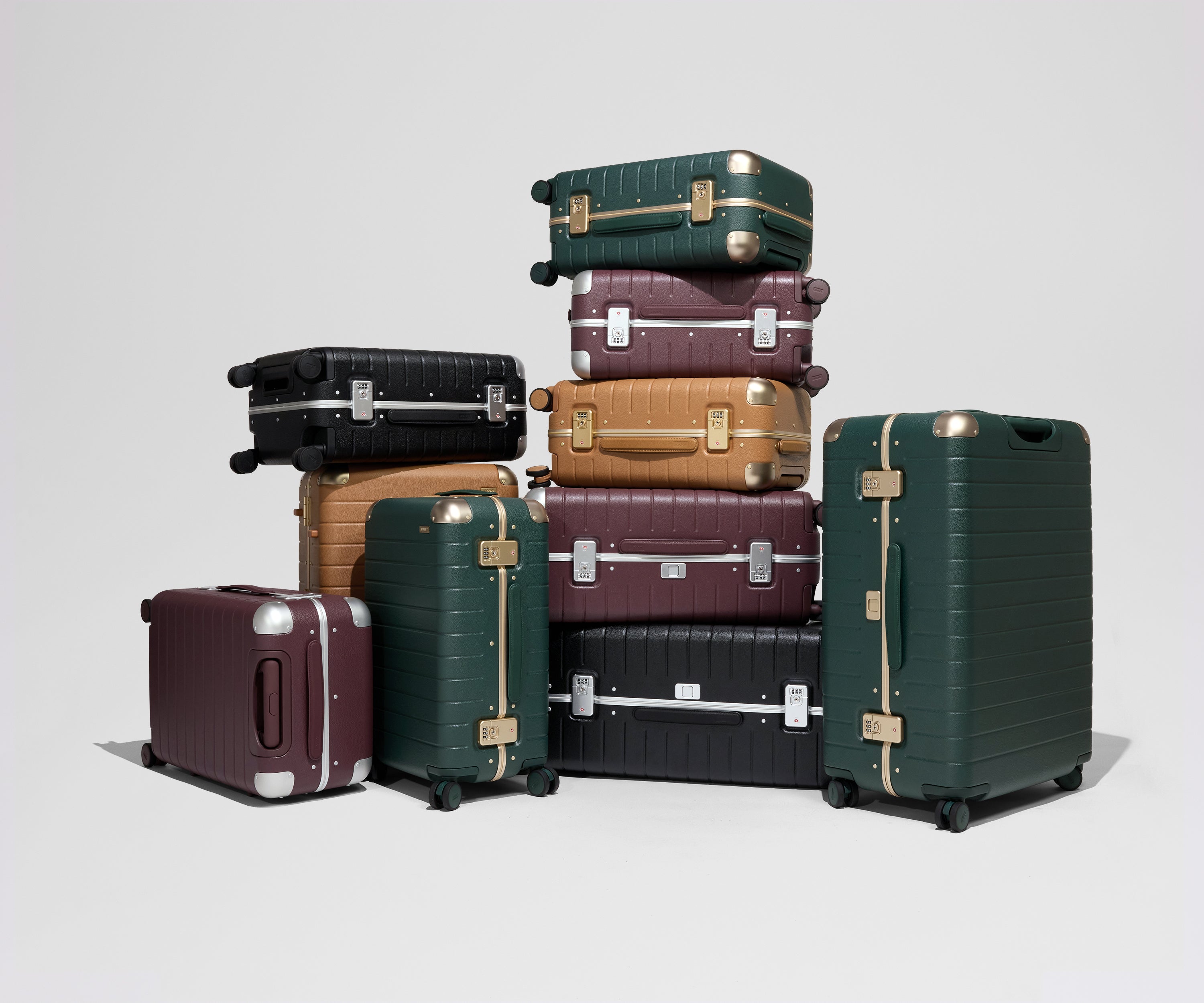 away-aluminum-edge-valise-soute-cognac-large image 8