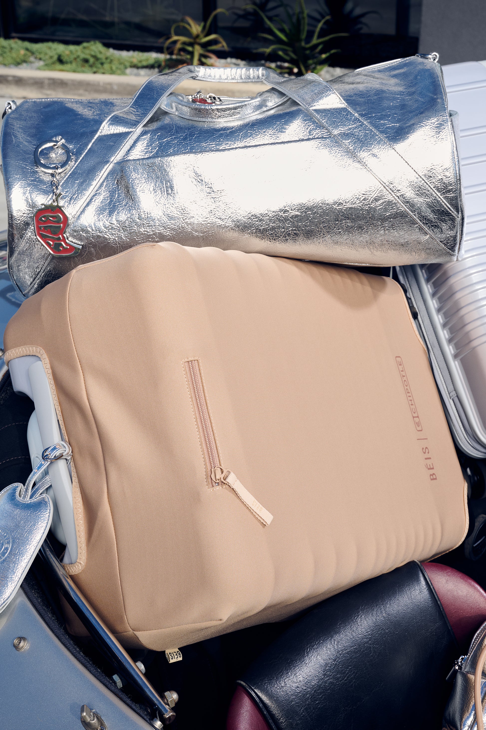 beis-accessories-housse-valise-large-marron-lavable image 2