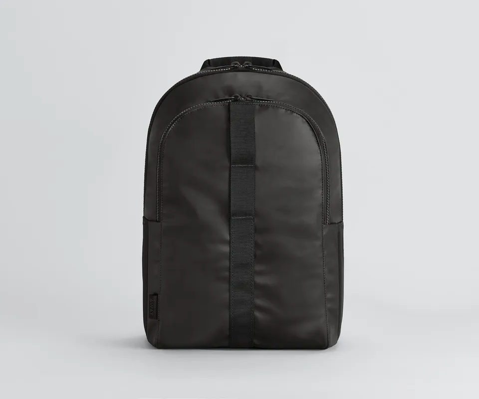 away-active-backpack-sac-dos-26l-jet-black-noir image 1
