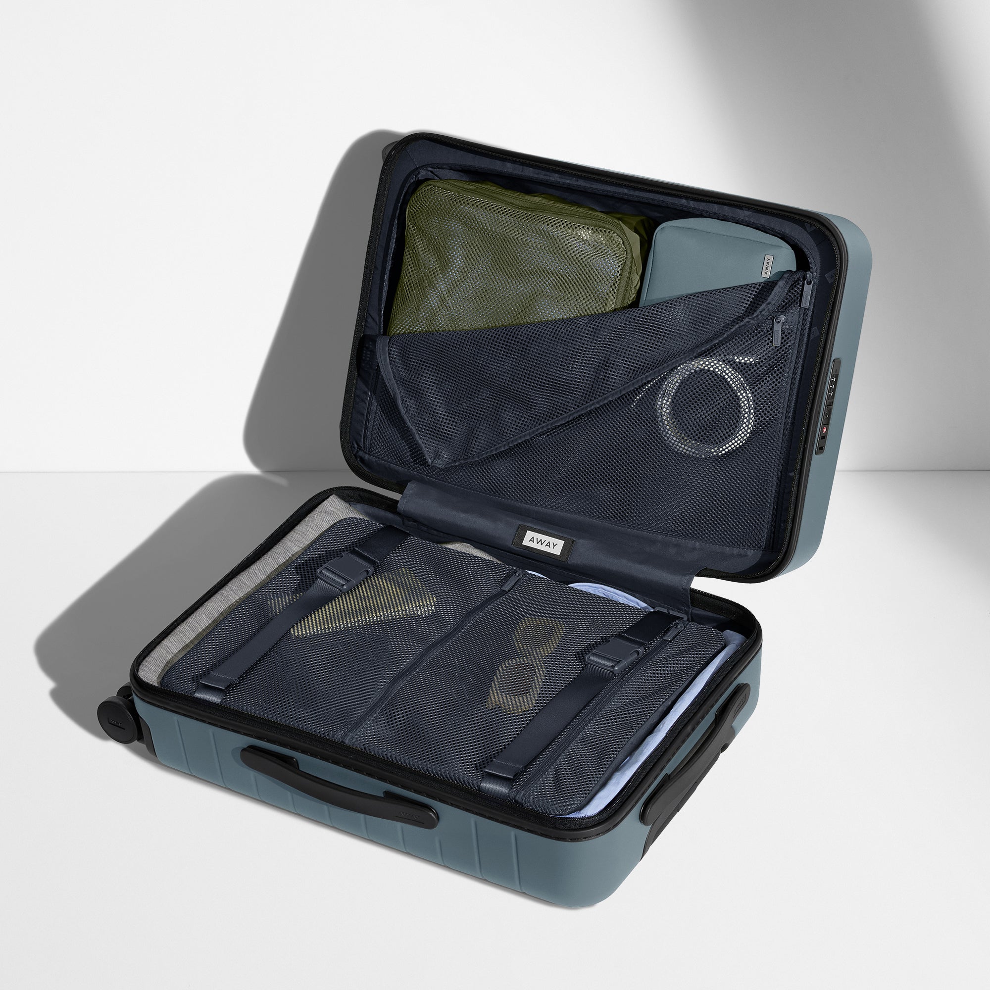 away-off-to-college-bundle-set-valises-tudiant-campus image 5