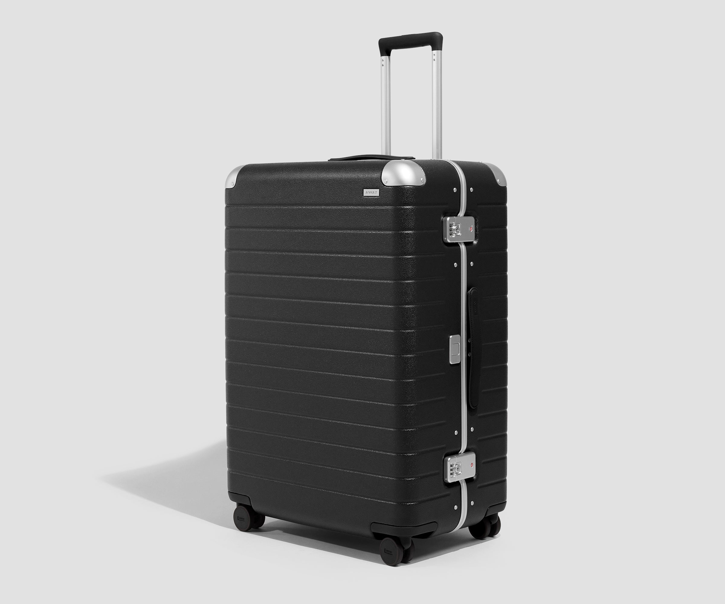 away-aluminum-edge-large-valise-soute-aluminium-rigide image 4
