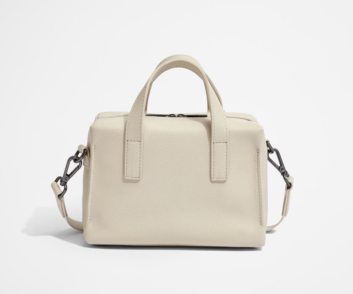 away-mini-everywhere-sac-bandouli-re-cuir-blanc-cream-white image 2