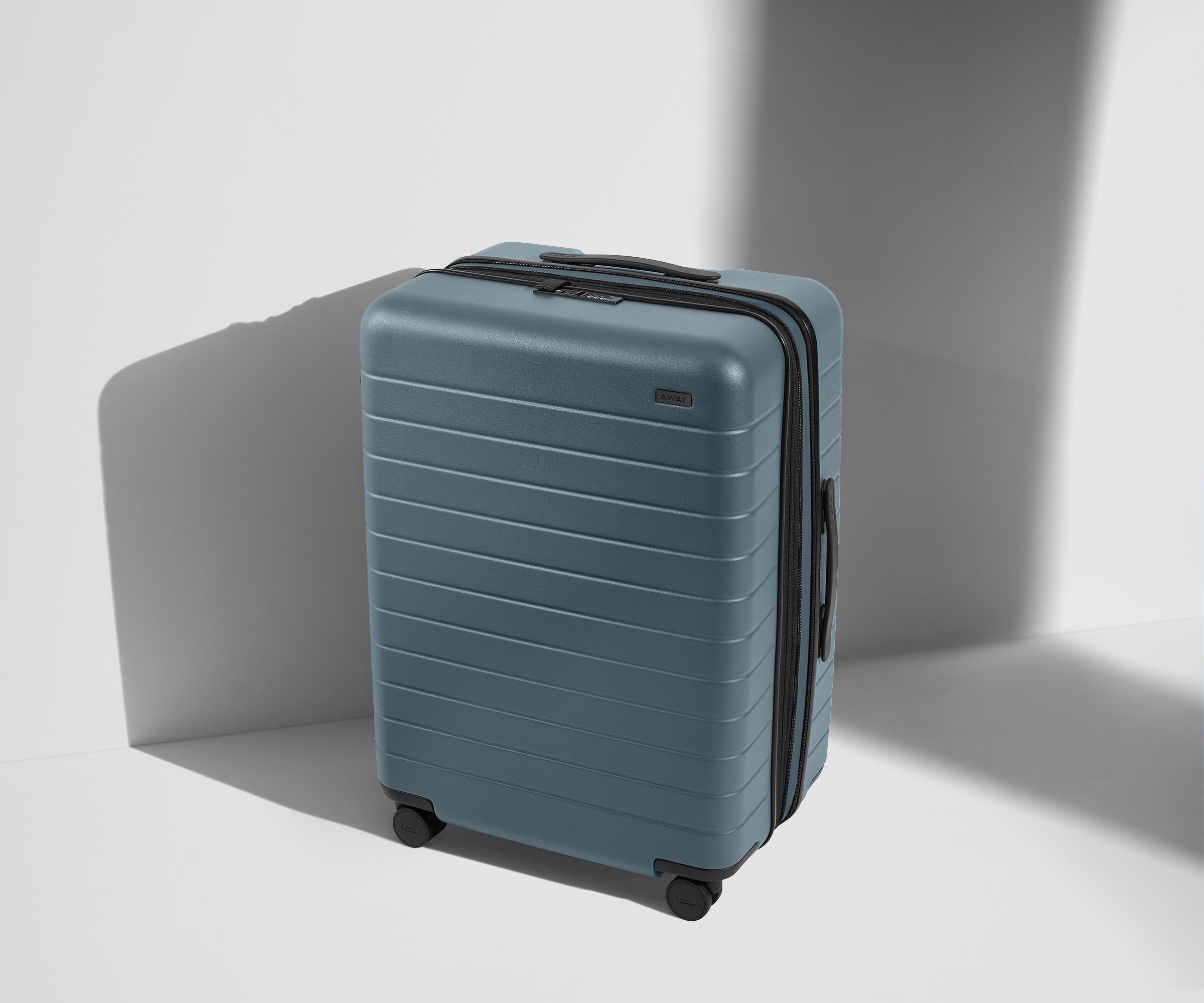 away-double-checked-bundle-set-2-valises-soute image 2