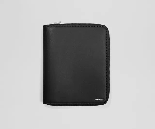 away-travel-wallet-portefeuille-de-voyage-jet-black-cuir-recycl image 1