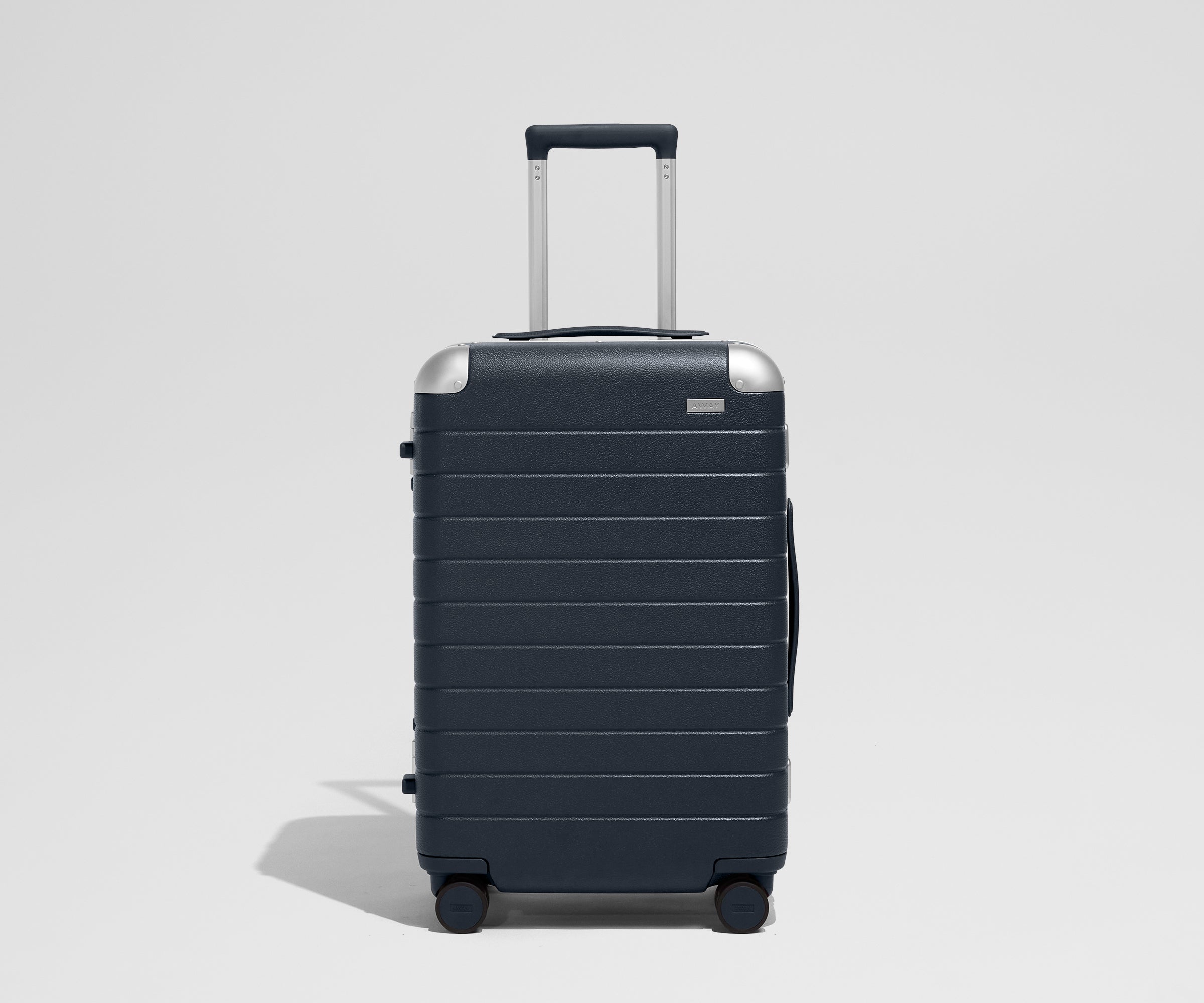 away-aluminum-edge-bigger-carry-on-valise-cabine-navy-blue image 2