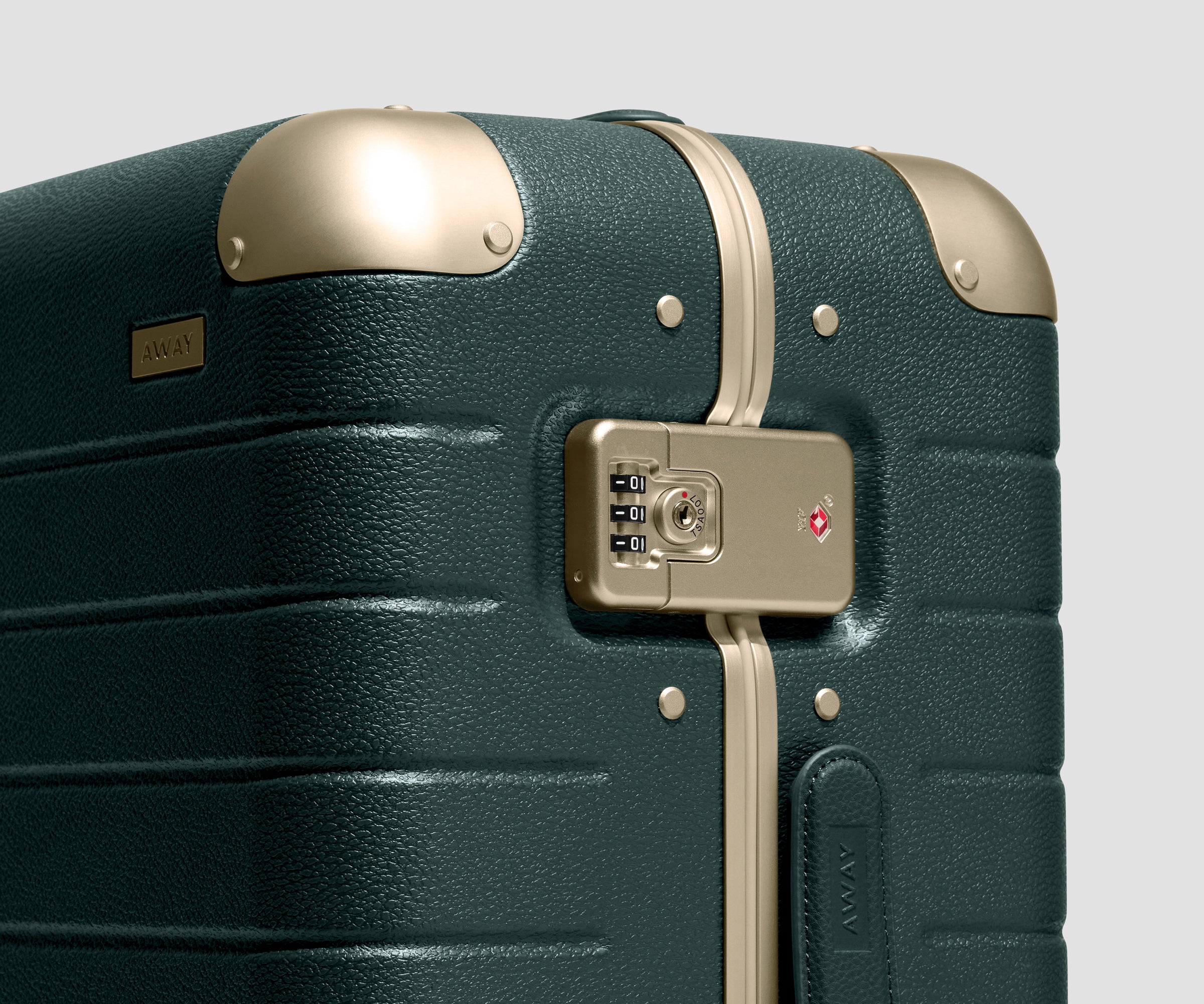 away-aluminum-edge-trunk-no-20-valise-soute-pine image 4