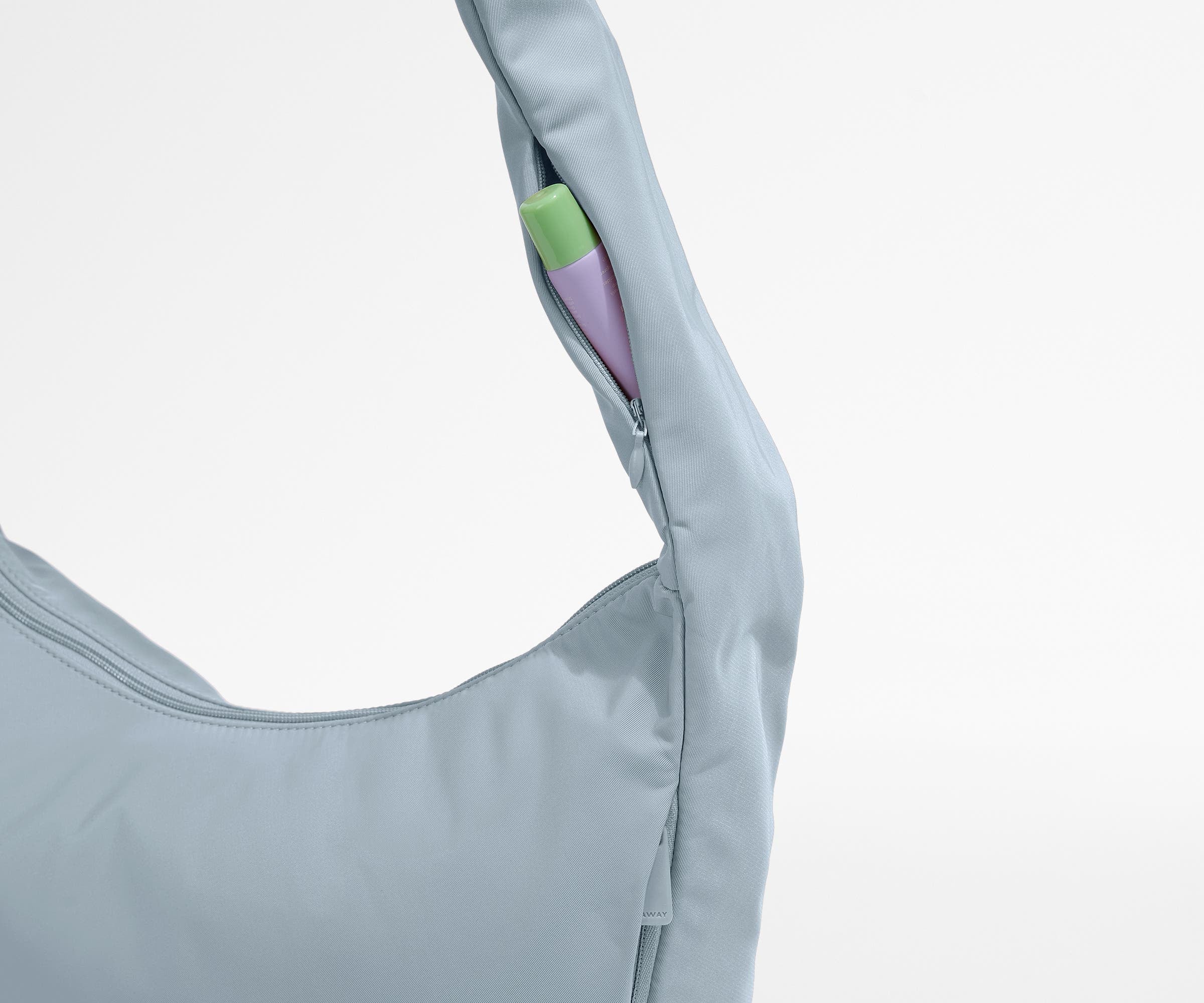away-featherlight-sac-bandouli-re-bleu-arctique-l-ger image 4